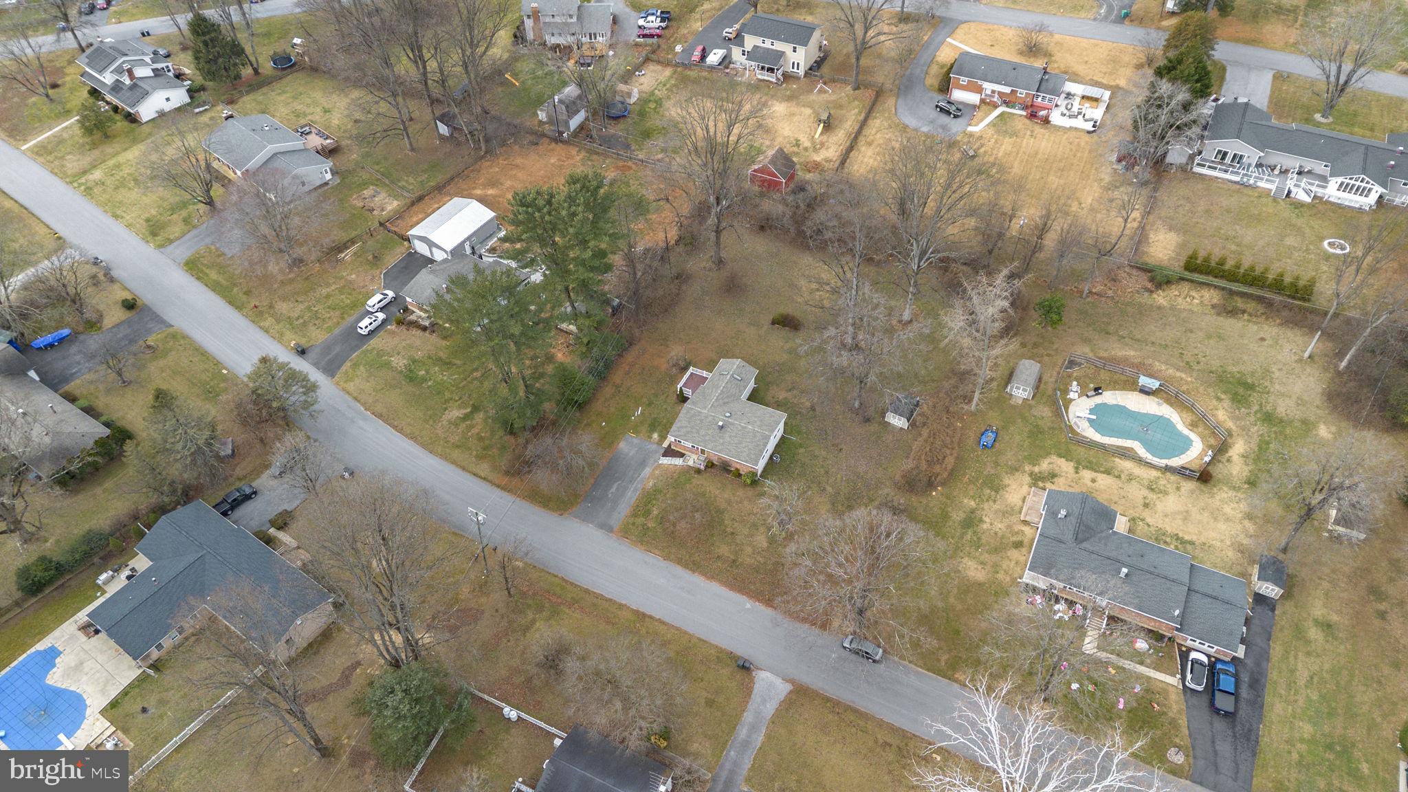 MERRYMAN HEIGHTS - Residential