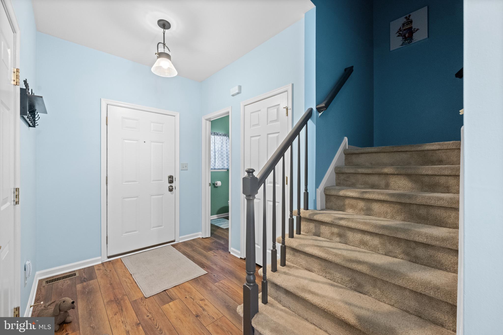 CLIFFSIDE MANOR - Residential