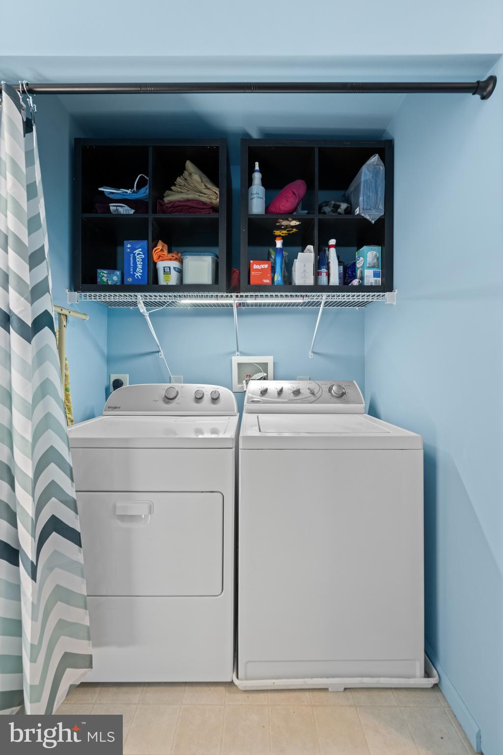 CLIFFSIDE MANOR - Residential