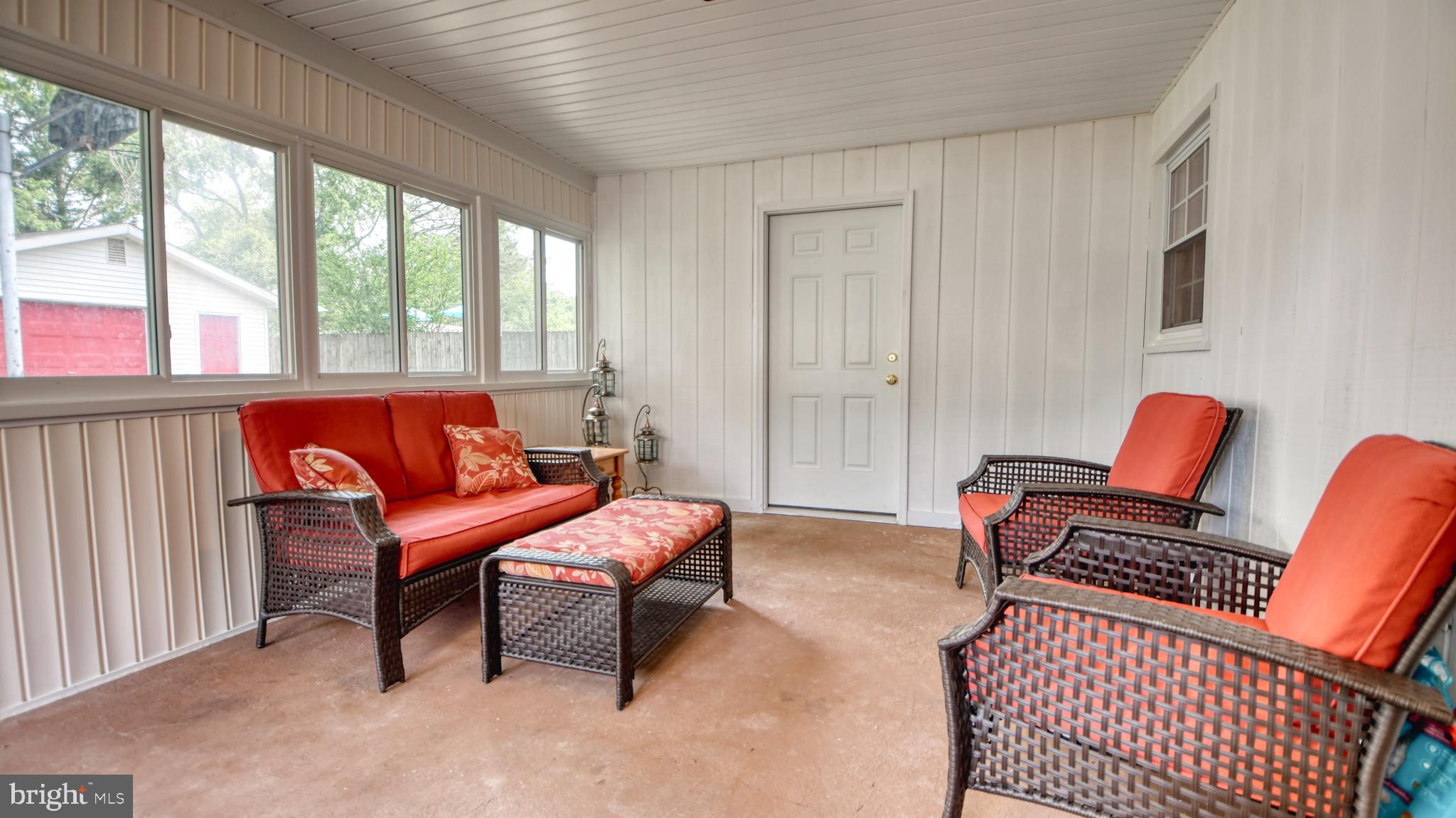 FOUR SEASONS ESTATES - Residential