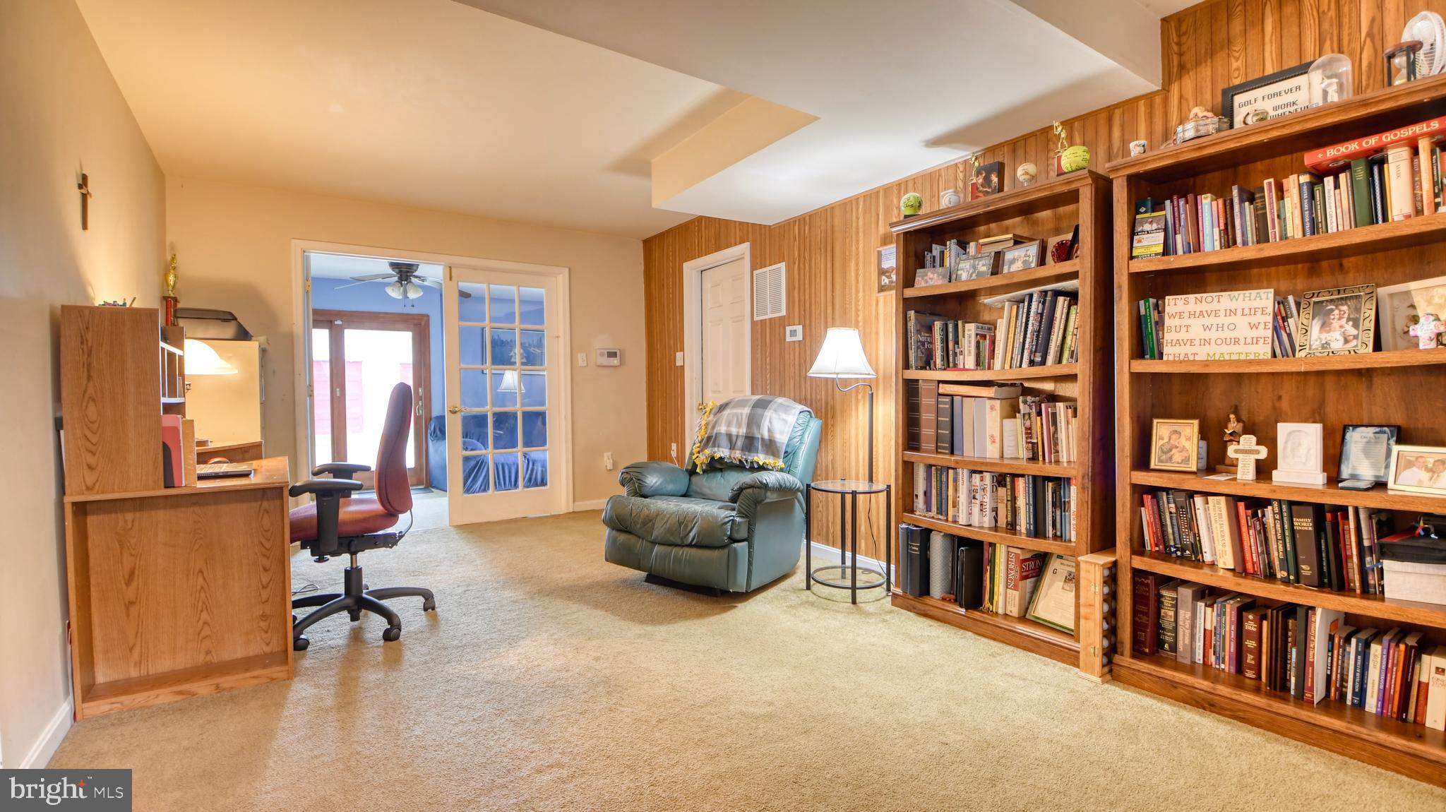 FOUR SEASONS ESTATES - Residential