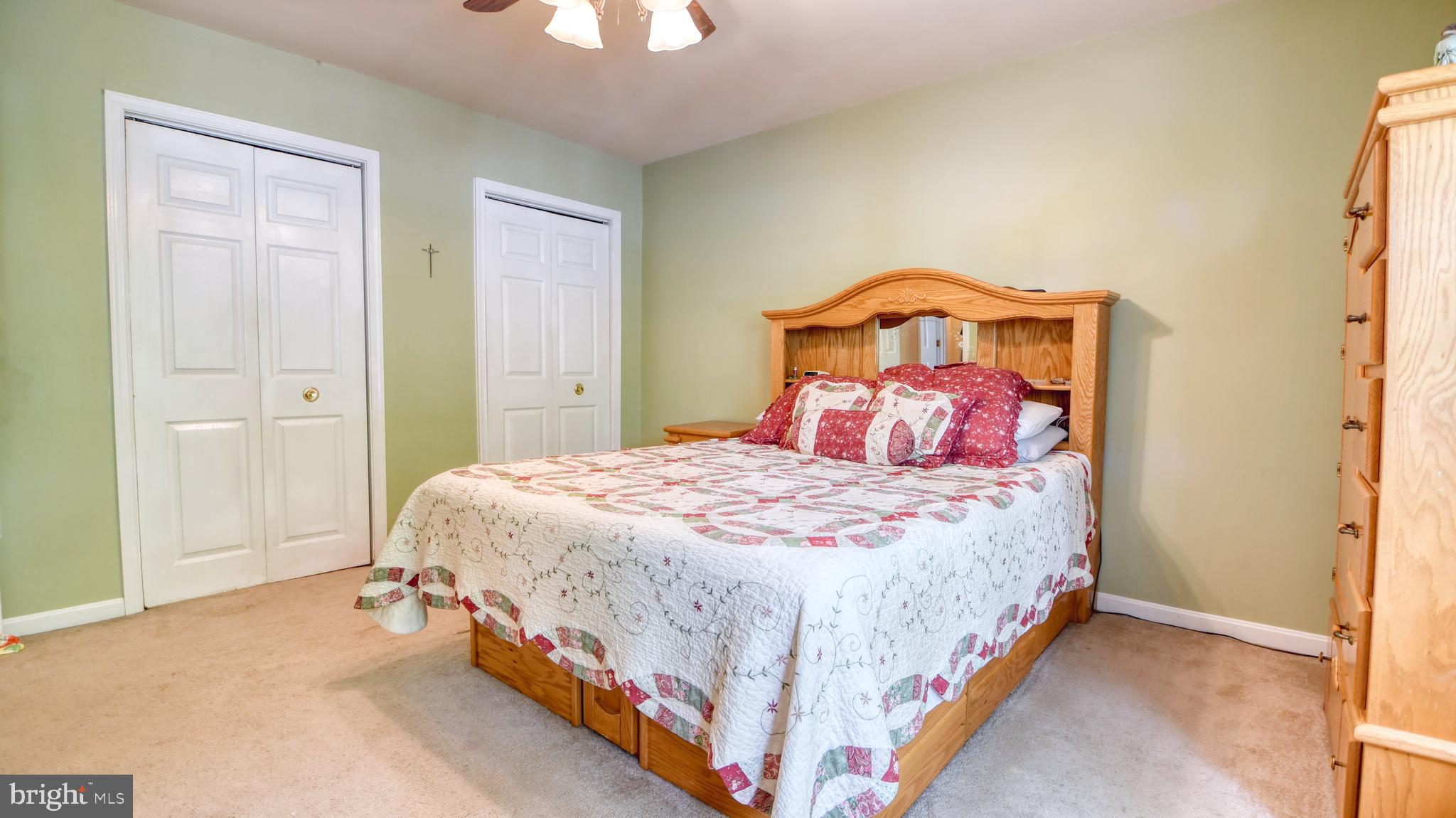 FOUR SEASONS ESTATES - Residential