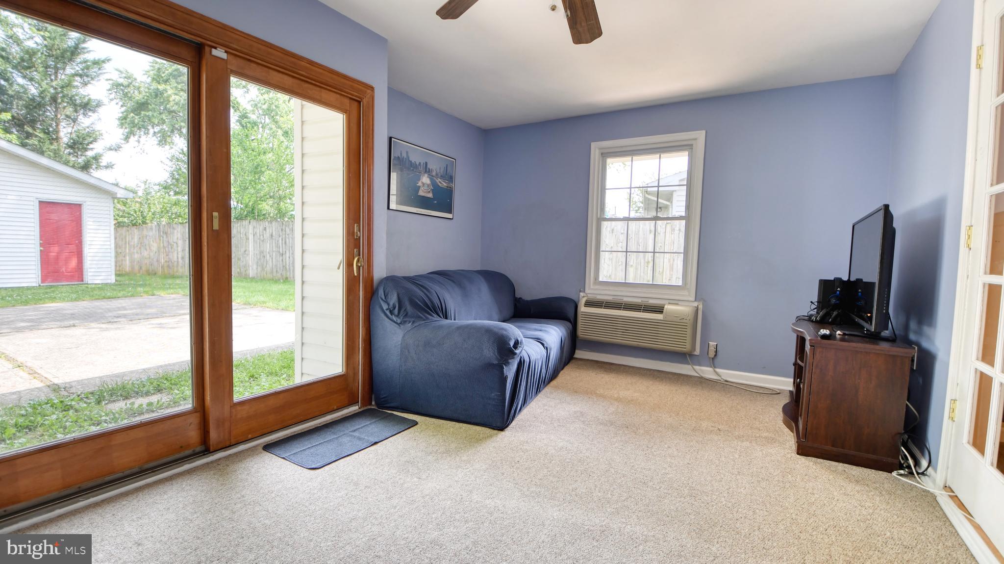 FOUR SEASONS ESTATES - Residential