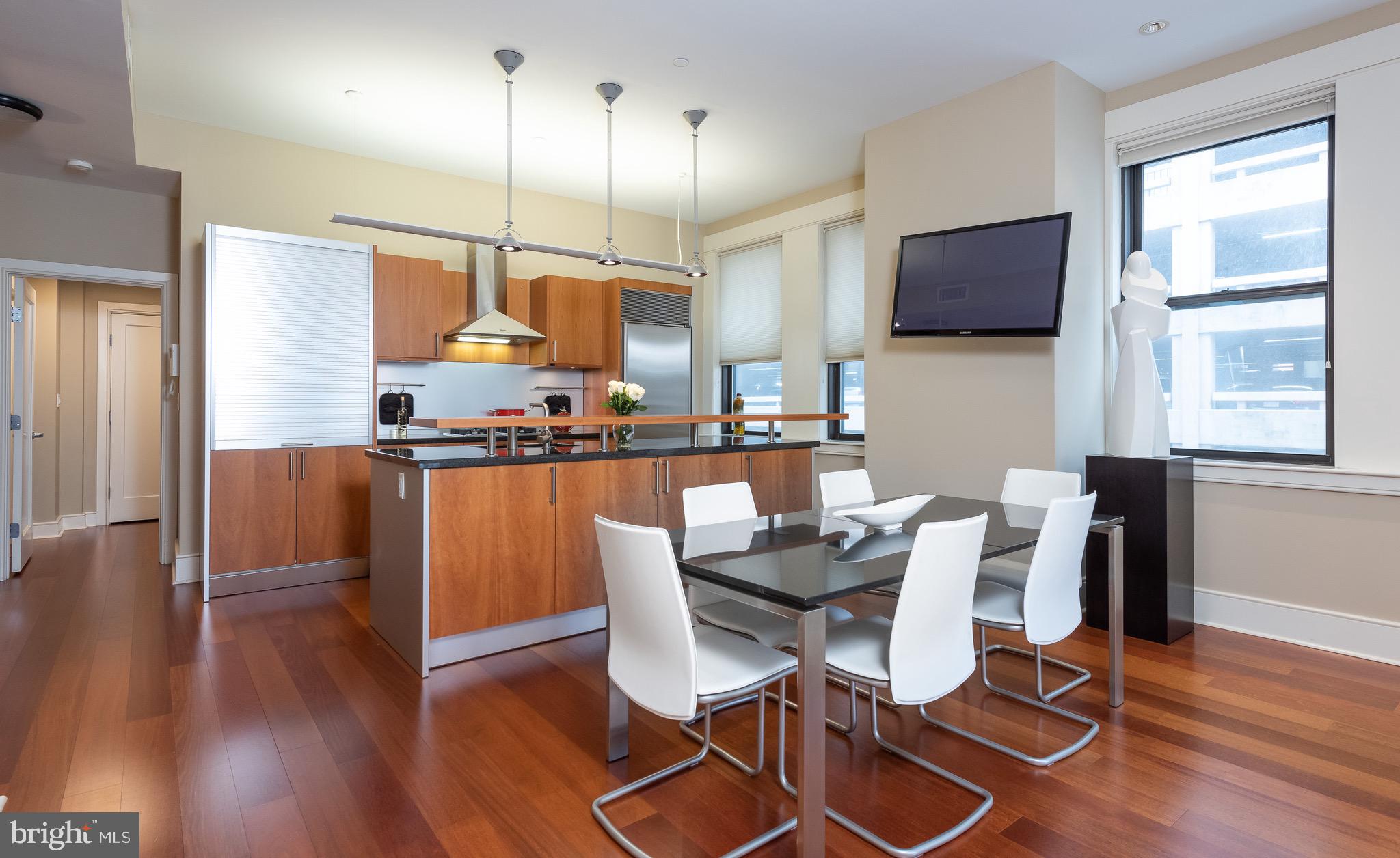 RITTENHOUSE SQUARE - Residential
