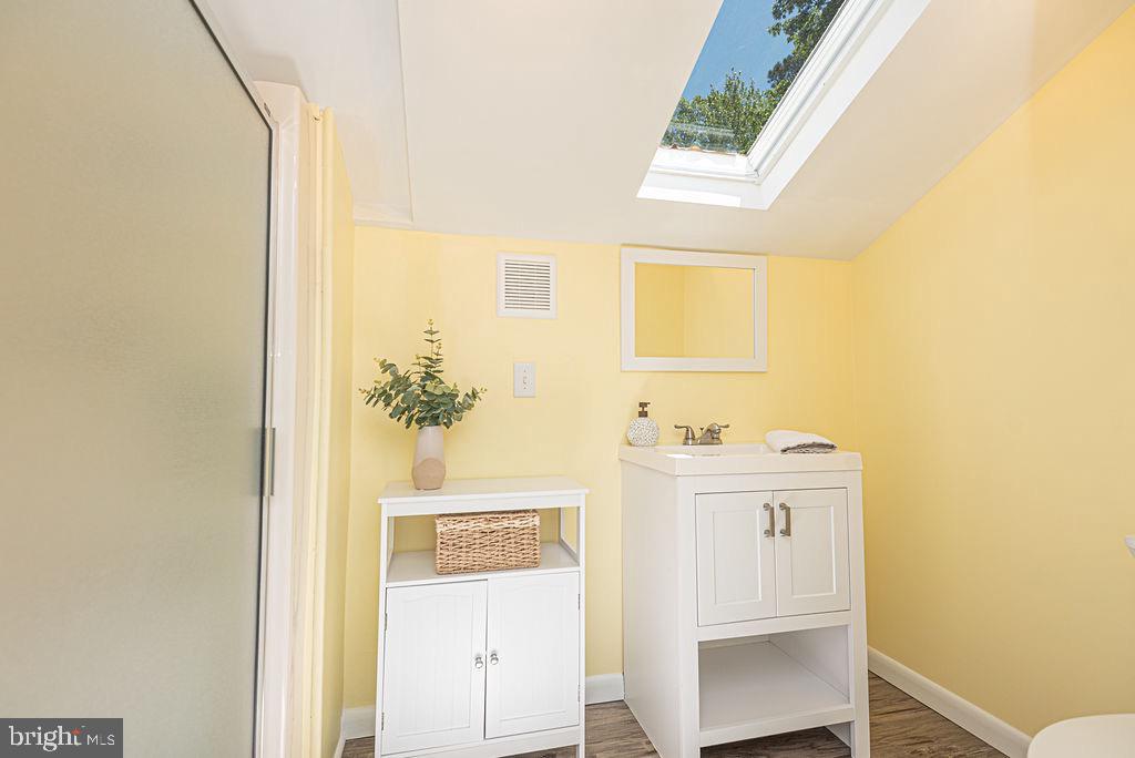 OCEAN PINES - BAY COLONY - Residential