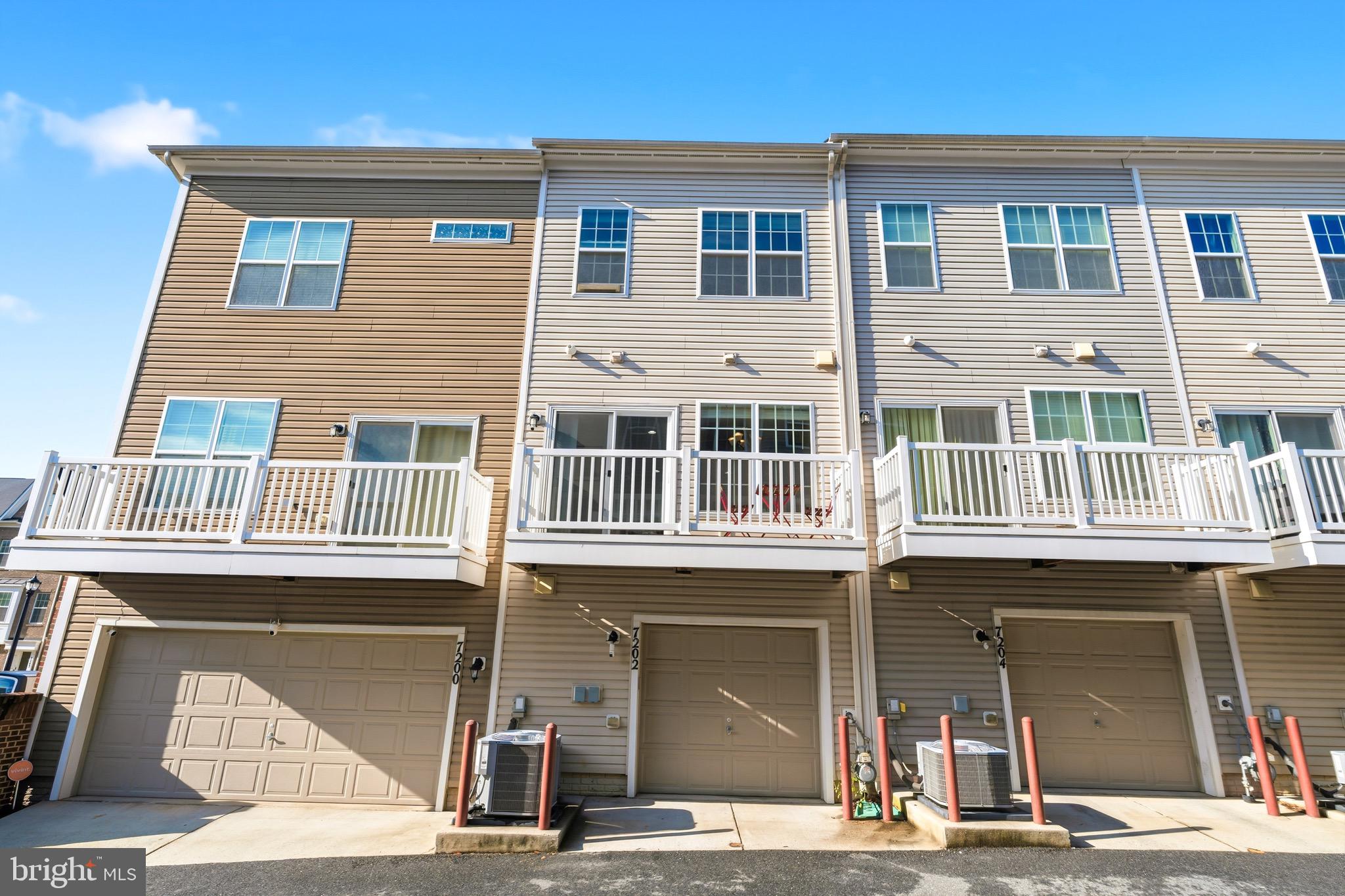 BRICK YARD STATION - Residential