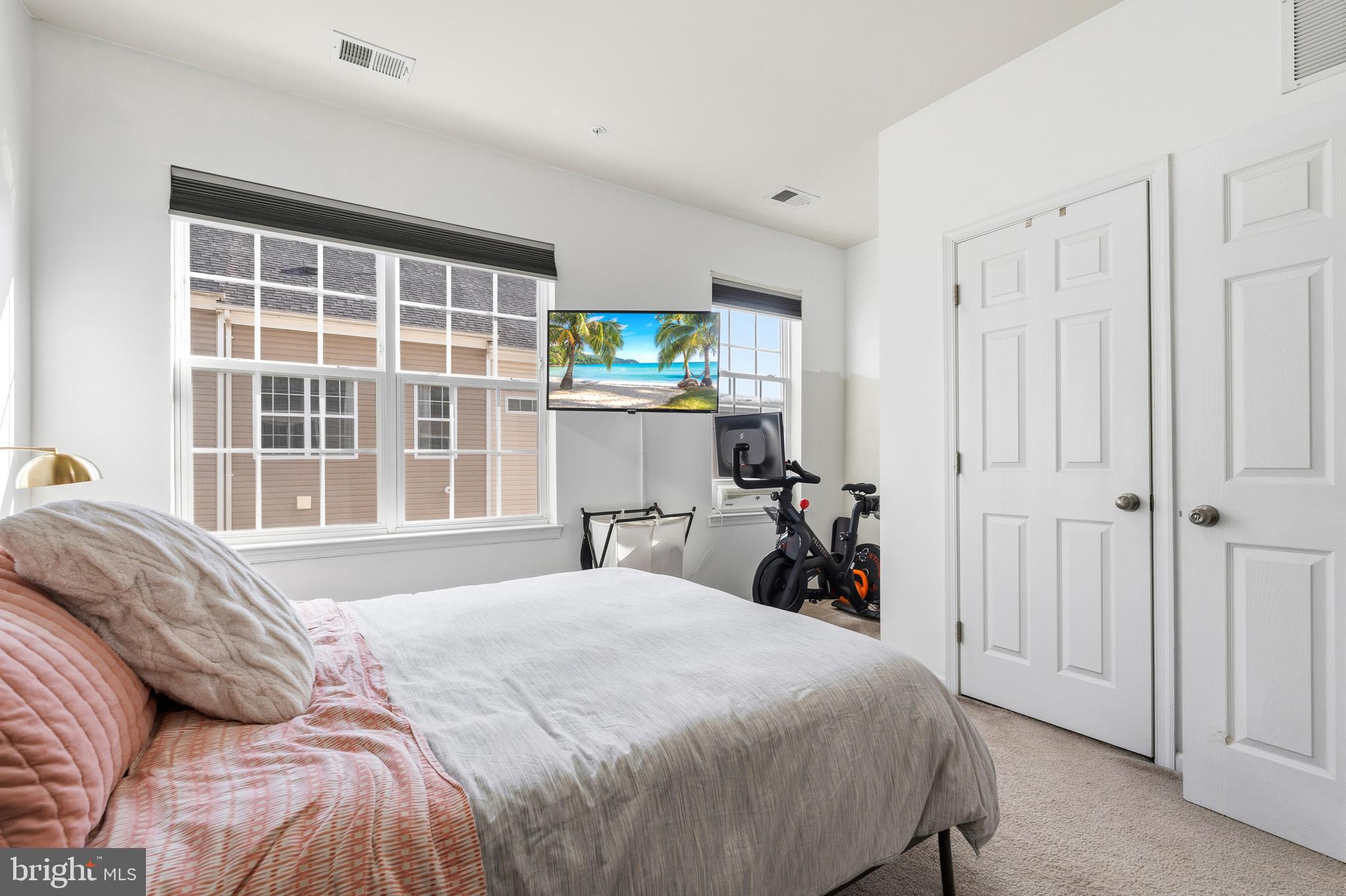 BRICK YARD STATION - Residential