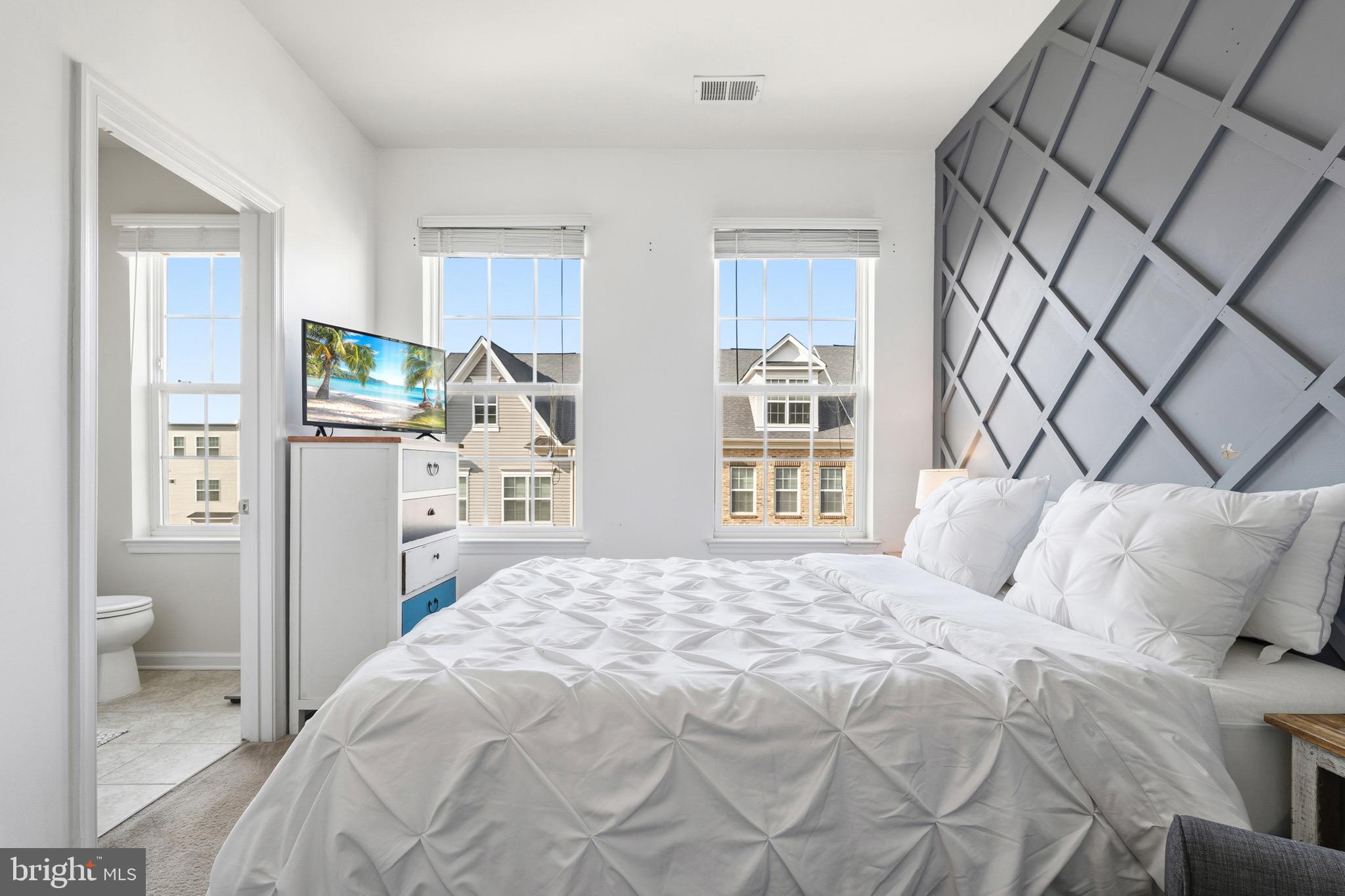 BRICK YARD STATION - Residential