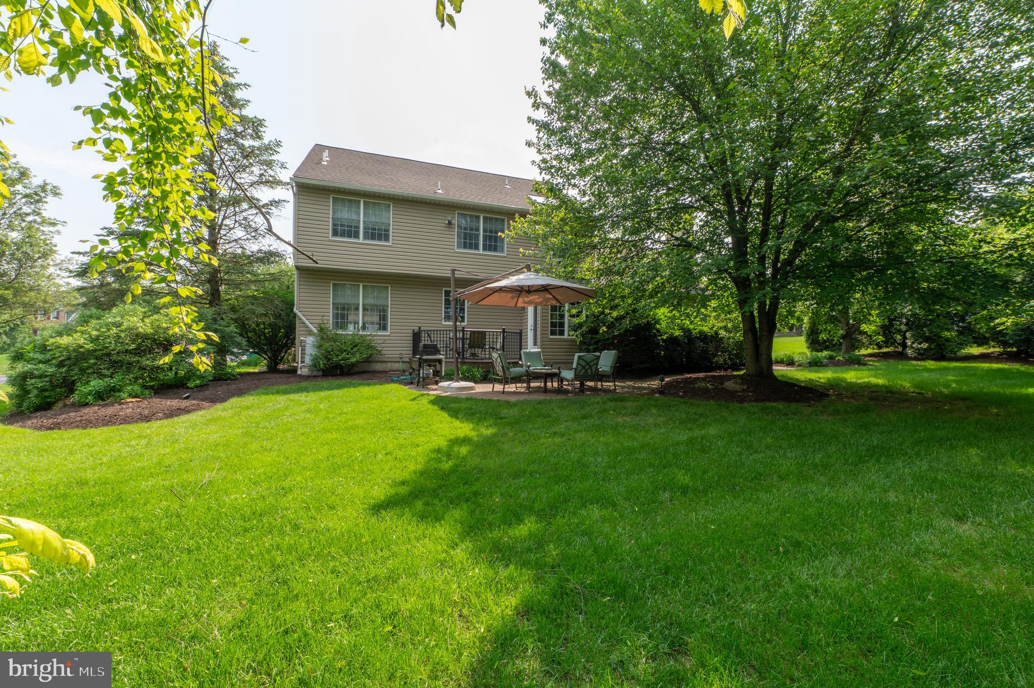 BRIDLE PATH WEST - Residential