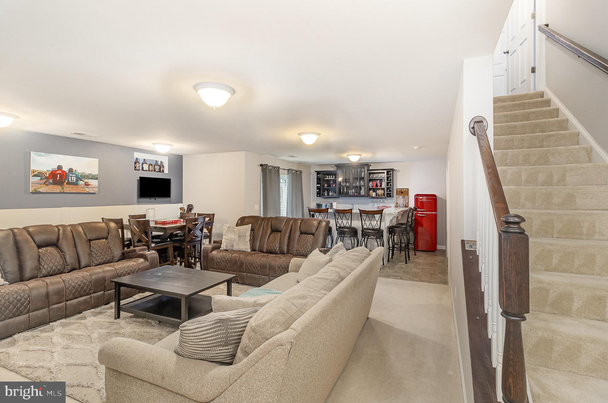 LEELAND STATION - Residential Lease