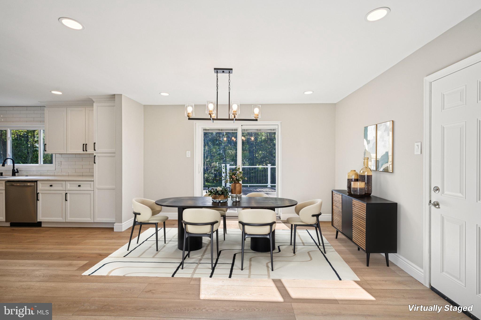 MAPLE GLEN - Residential