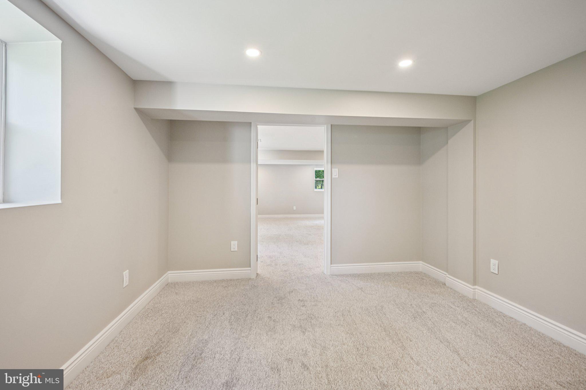 MAPLE GLEN - Residential