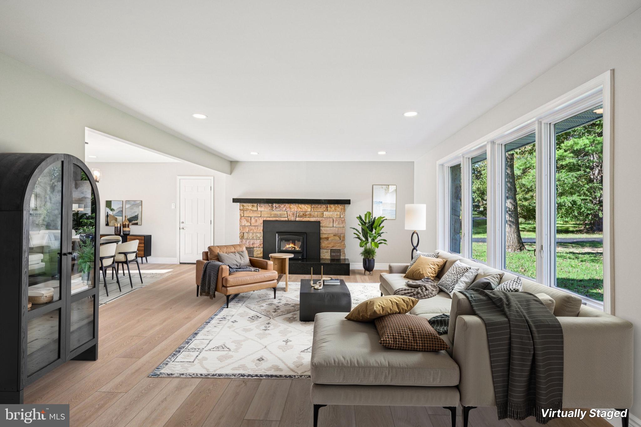 MAPLE GLEN - Residential