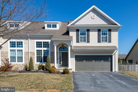 Photo of 11 Agape Drive, EPHRATA, PA 17522 (MLS # PALA2065322)