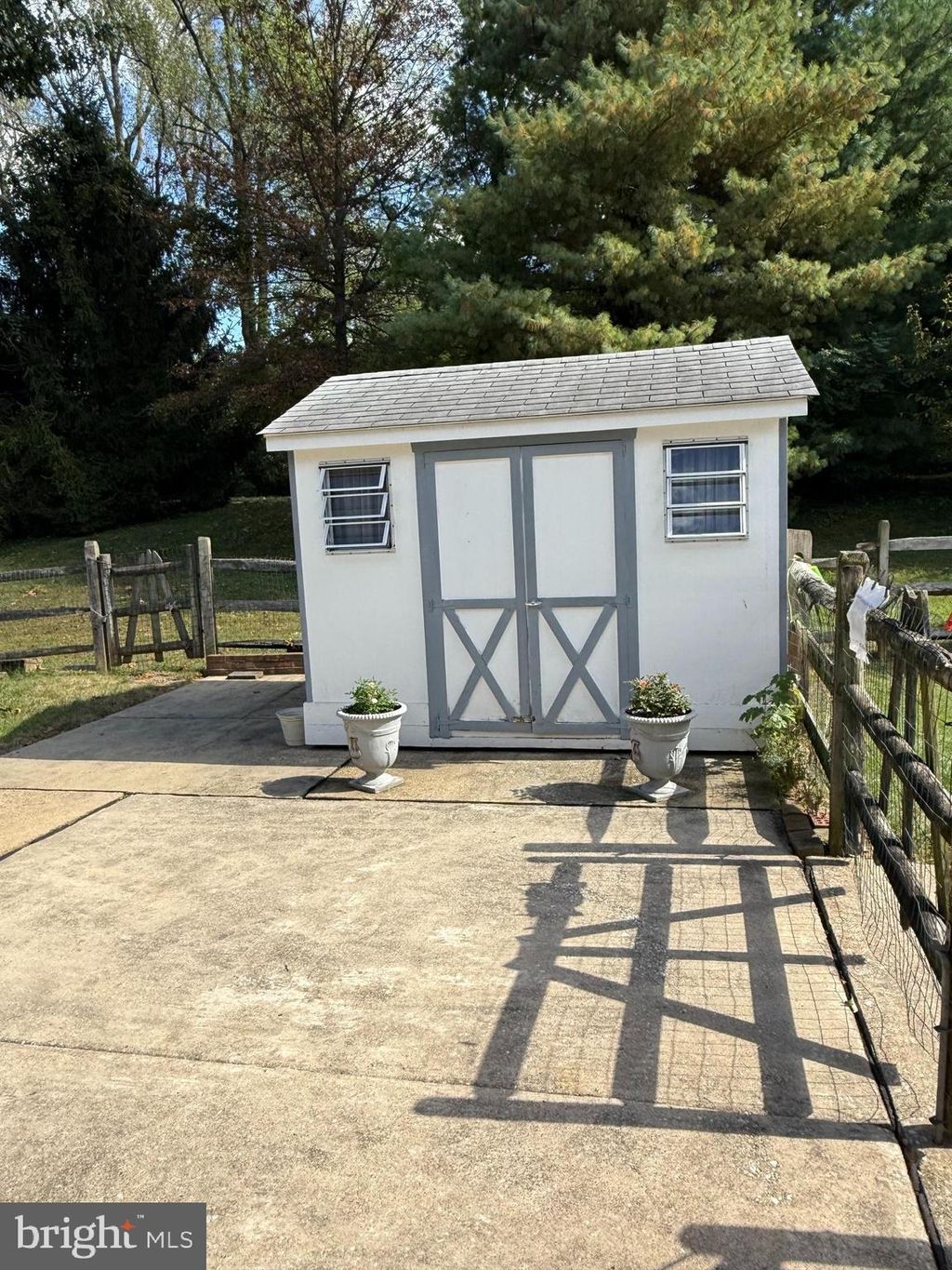 Photo of 2100 Chantilla Road, BALTIMORE, MD 21228 (MLS # MDBC2142656)