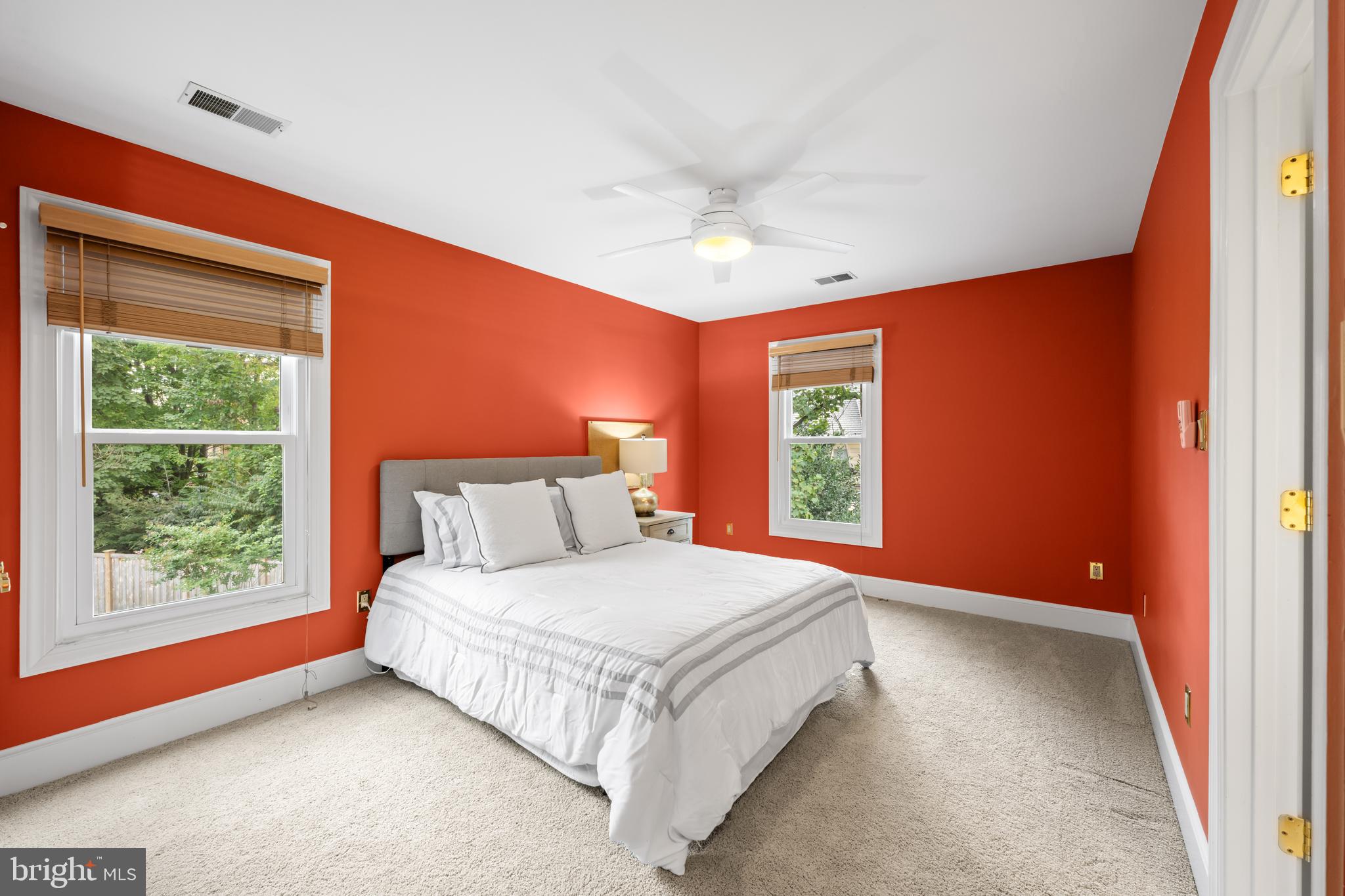 TIMBERLAWN - Residential