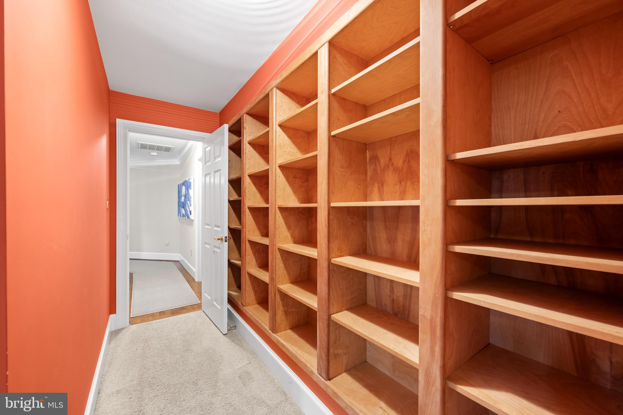 TIMBERLAWN - Residential