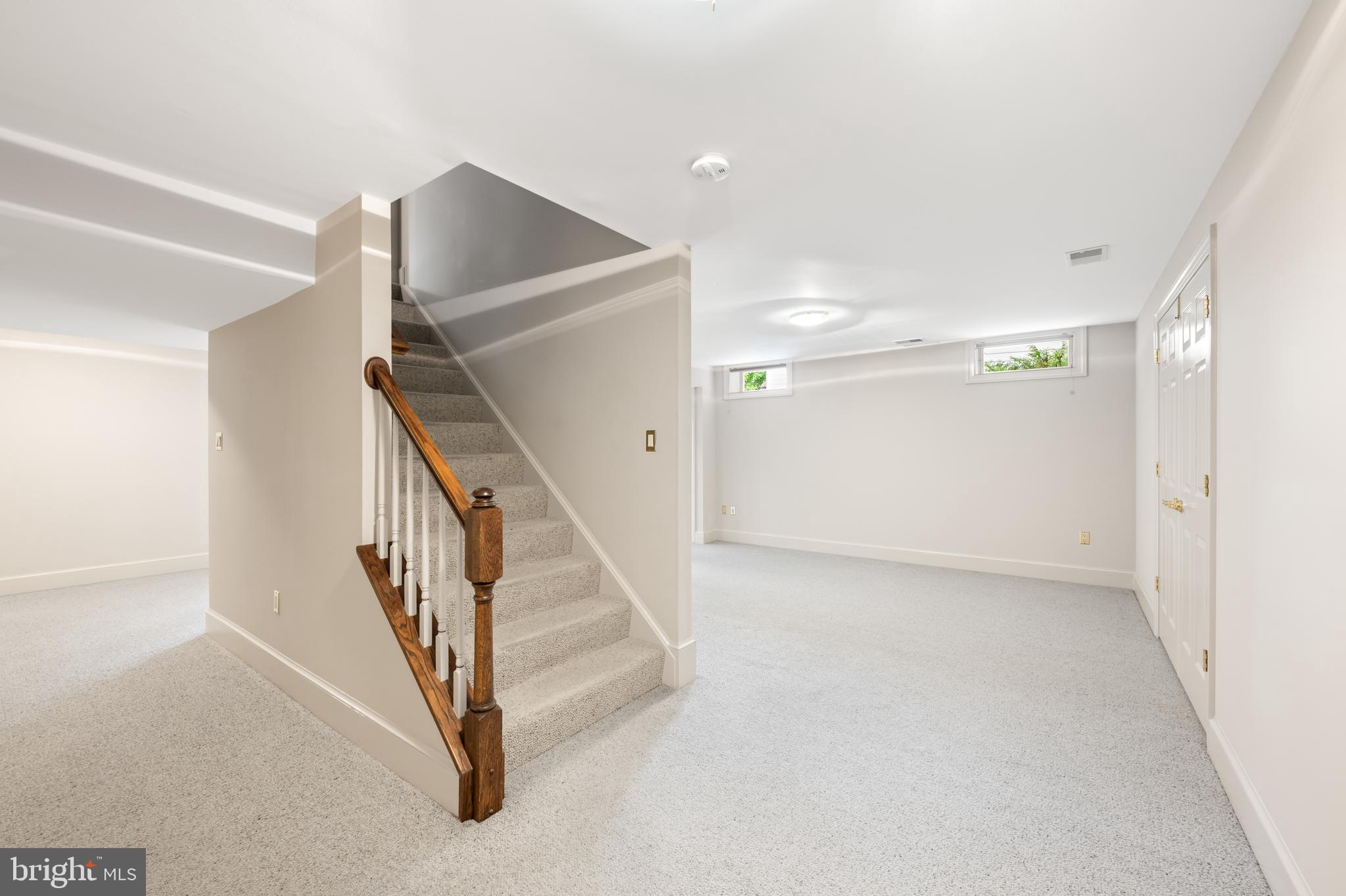 TIMBERLAWN - Residential