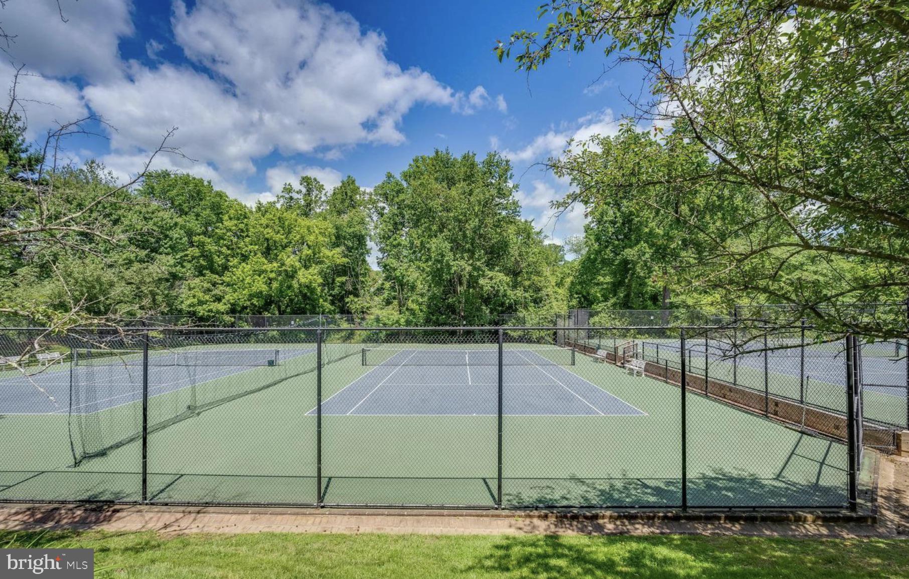 TIMBERLAWN - Residential