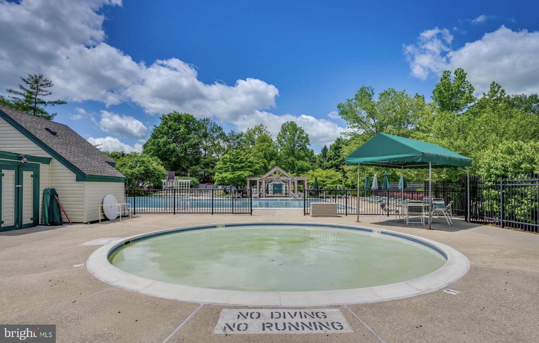 TIMBERLAWN - Residential