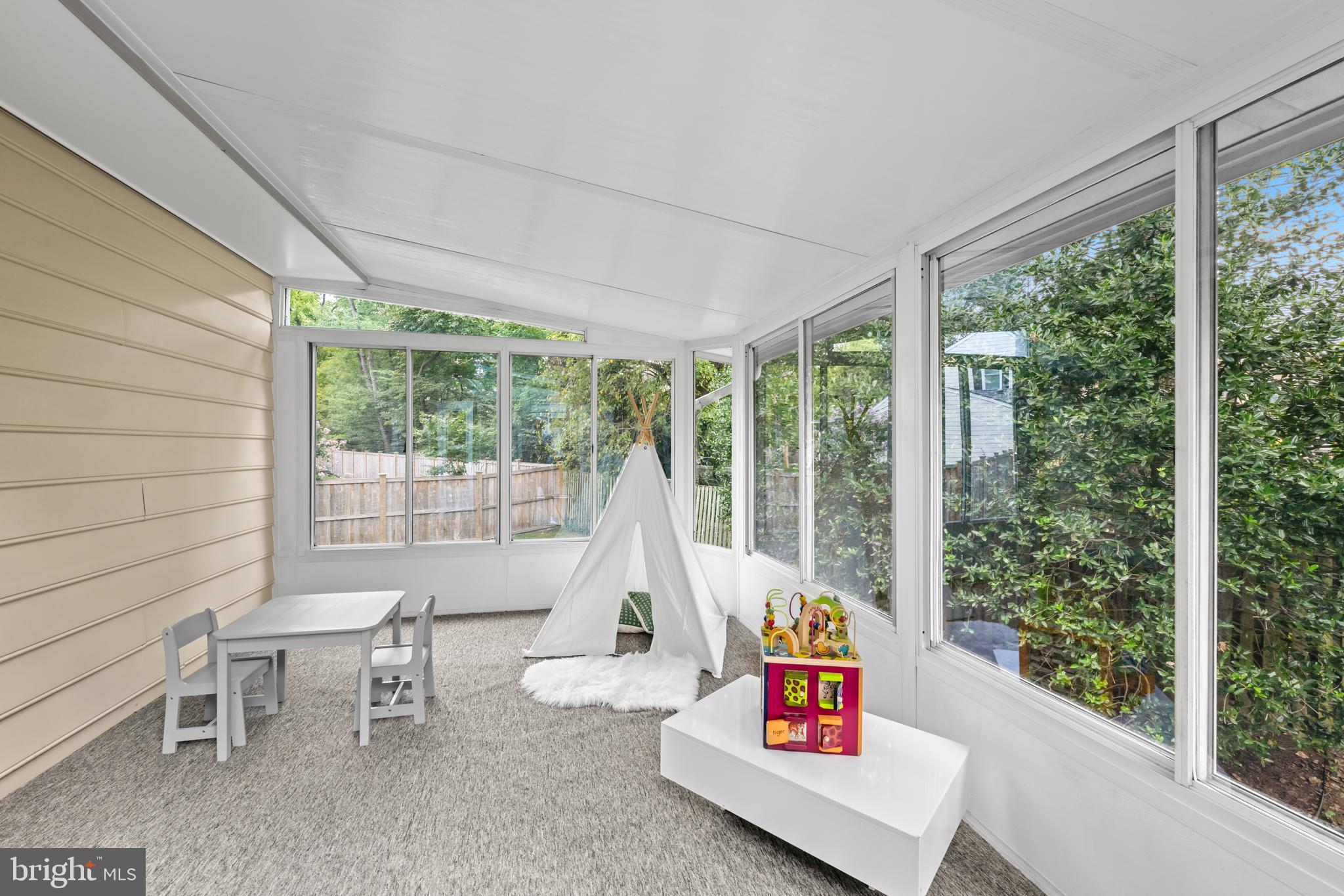 TIMBERLAWN - Residential