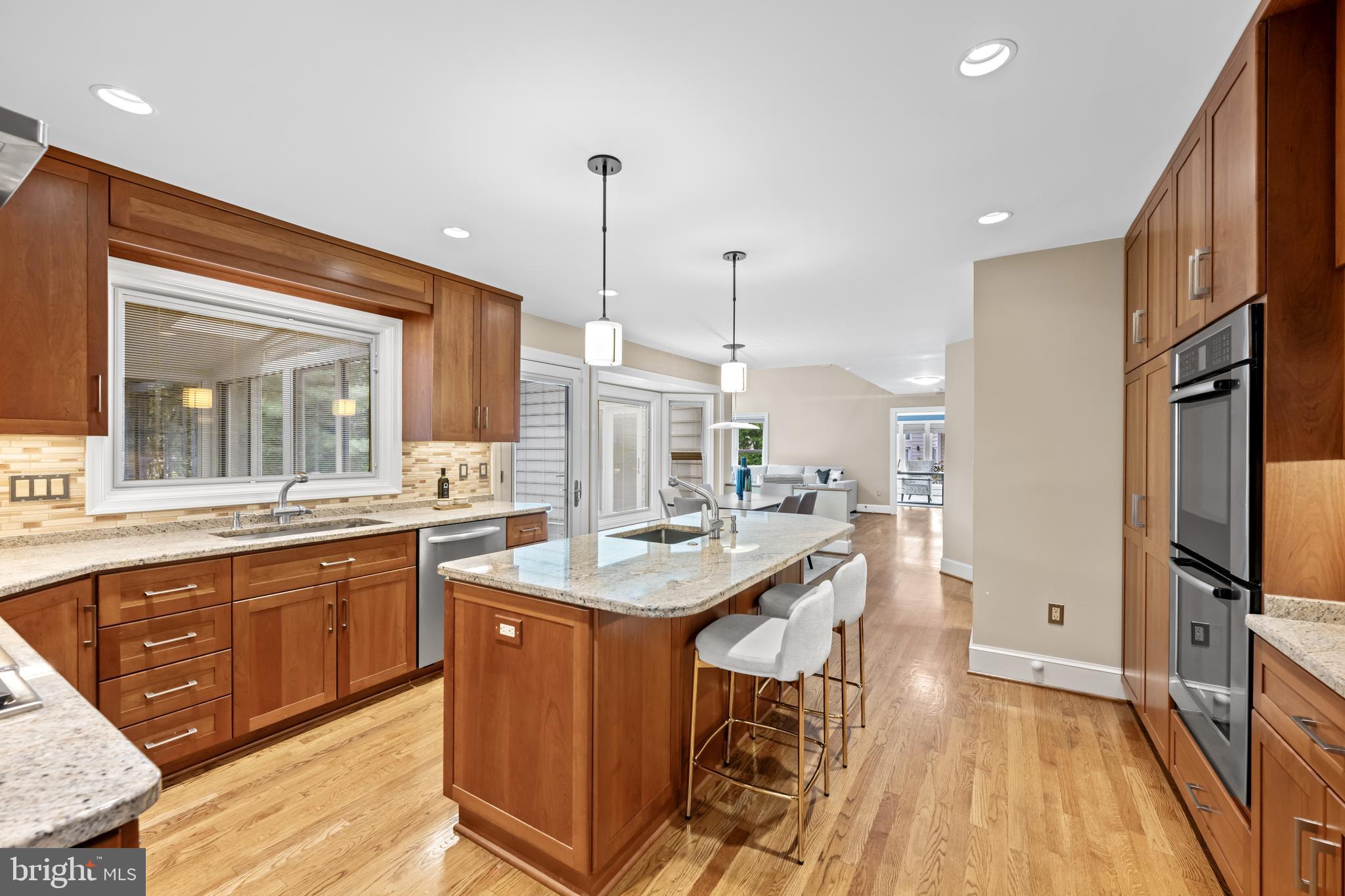 TIMBERLAWN - Residential