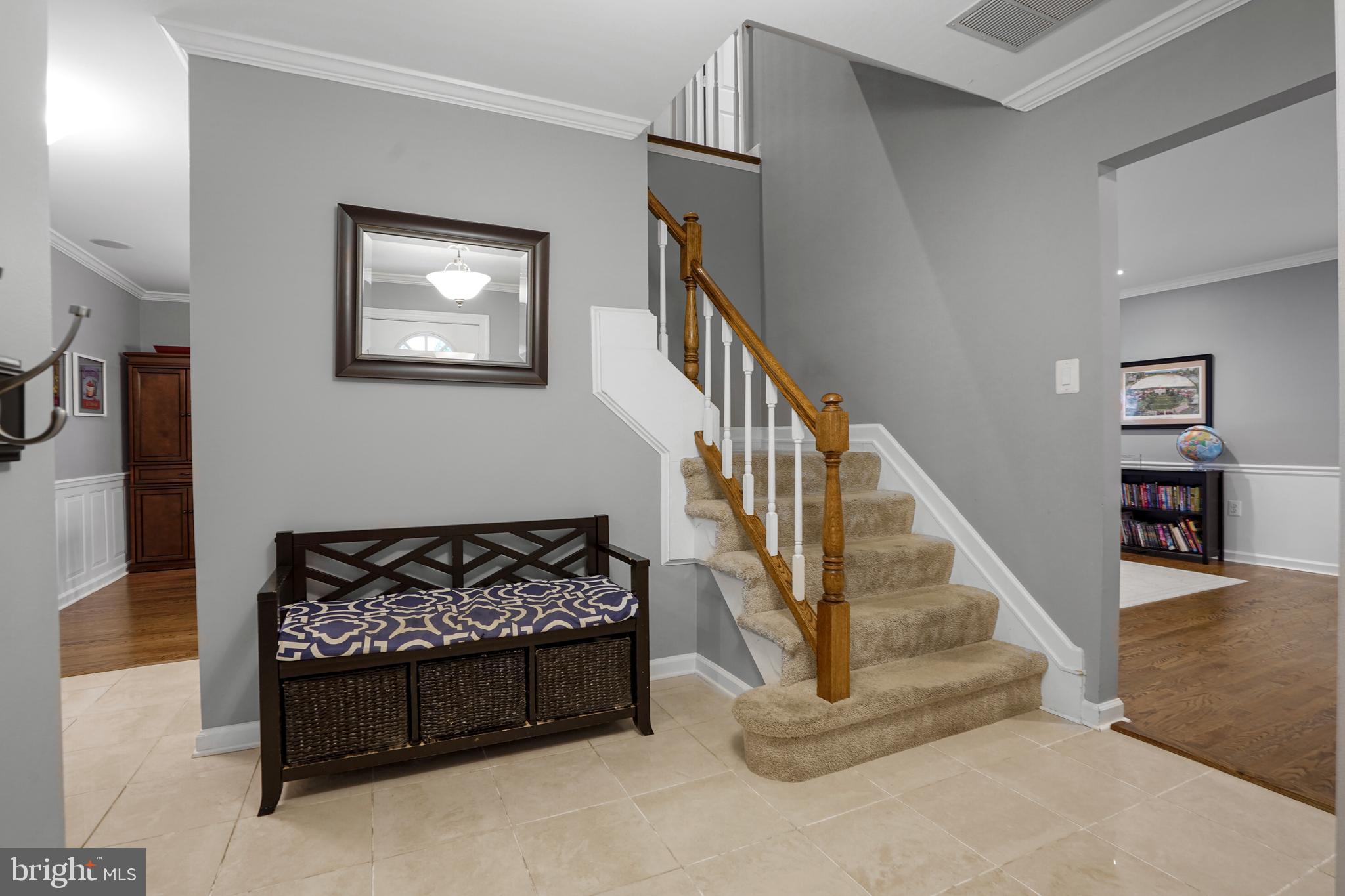 RESTON - Residential