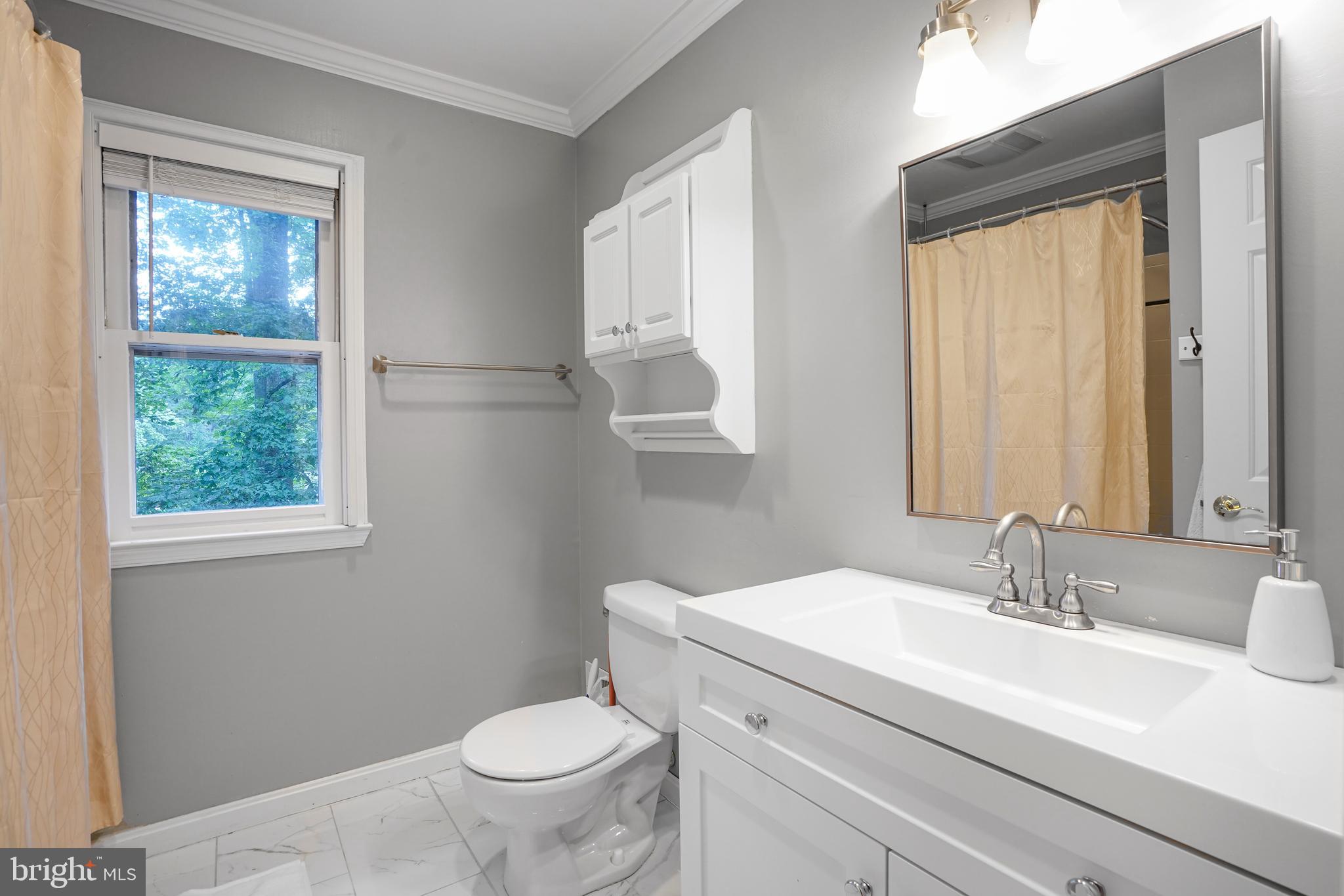 RESTON - Residential