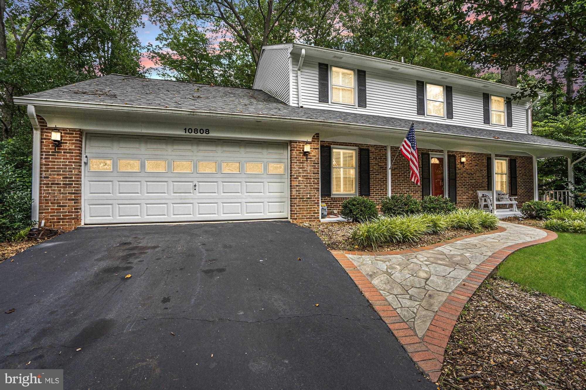 10808 MIDSUMMER DRIVE