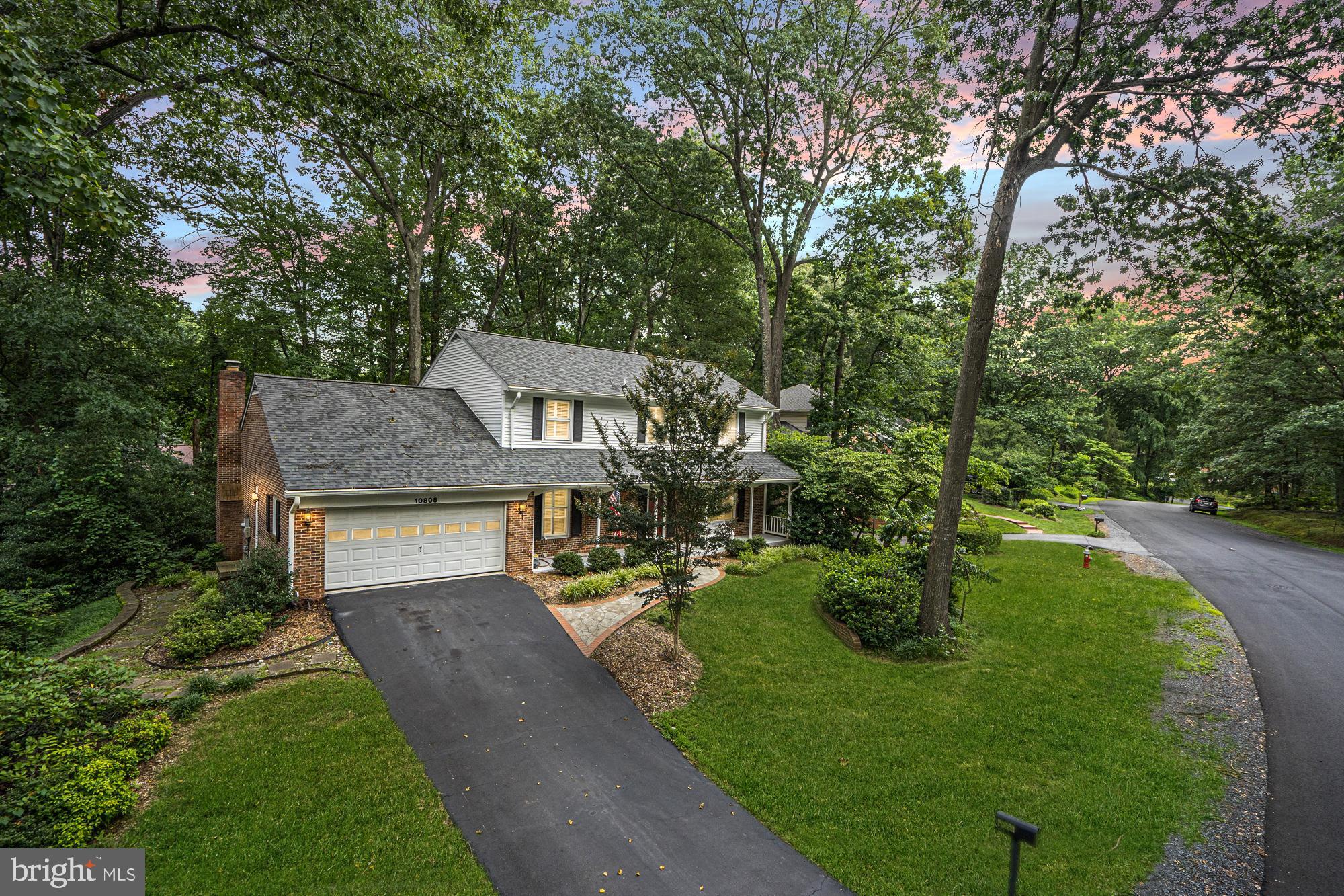 10808 MIDSUMMER DRIVE