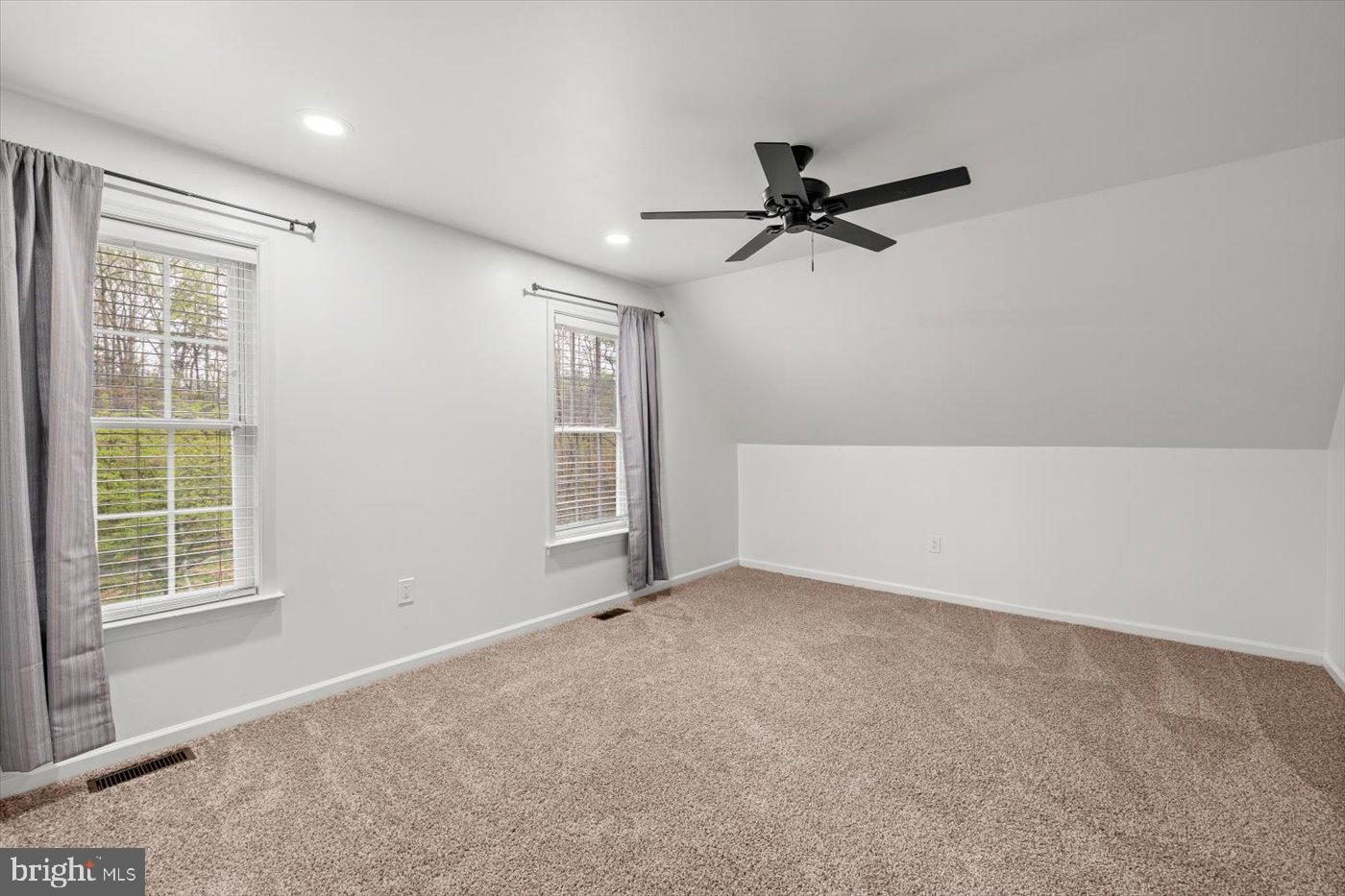 SUMMERS LANDING - Residential