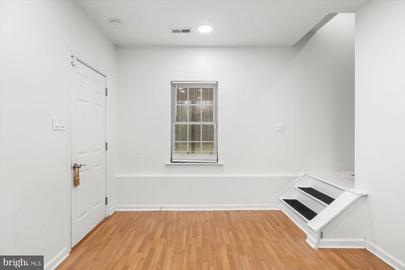 SUMMERS LANDING - Residential