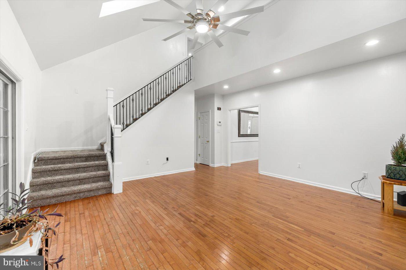 SUMMERS LANDING - Residential