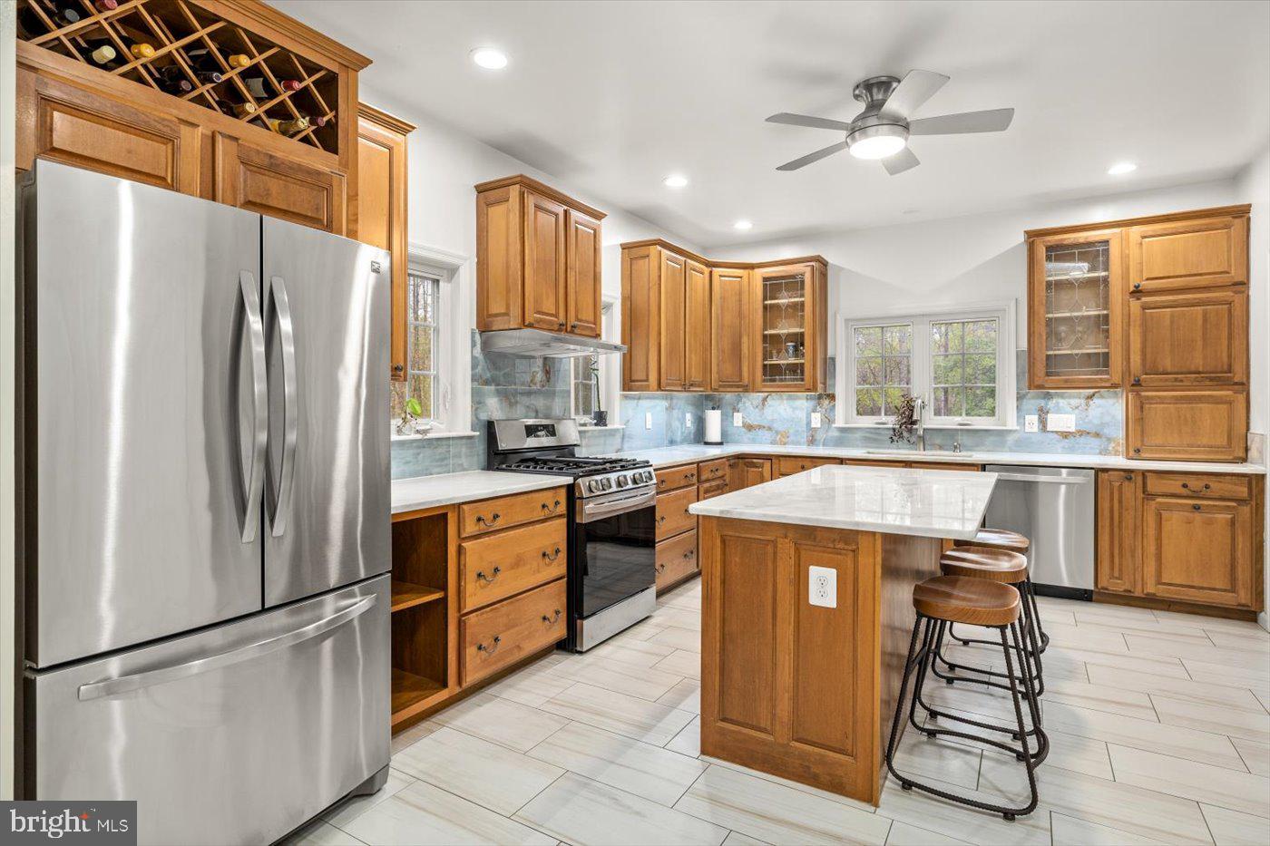 SUMMERS LANDING - Residential