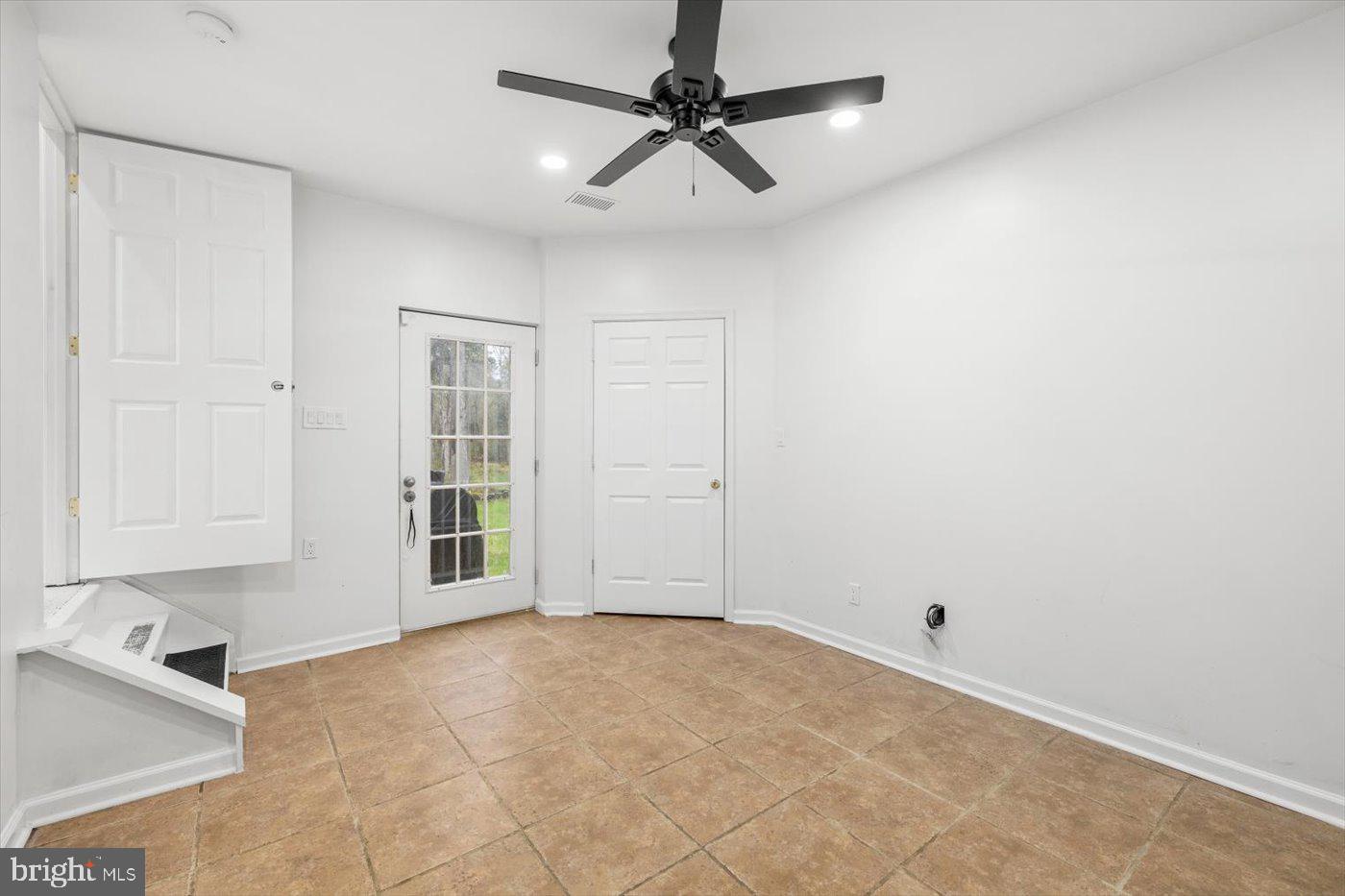 SUMMERS LANDING - Residential