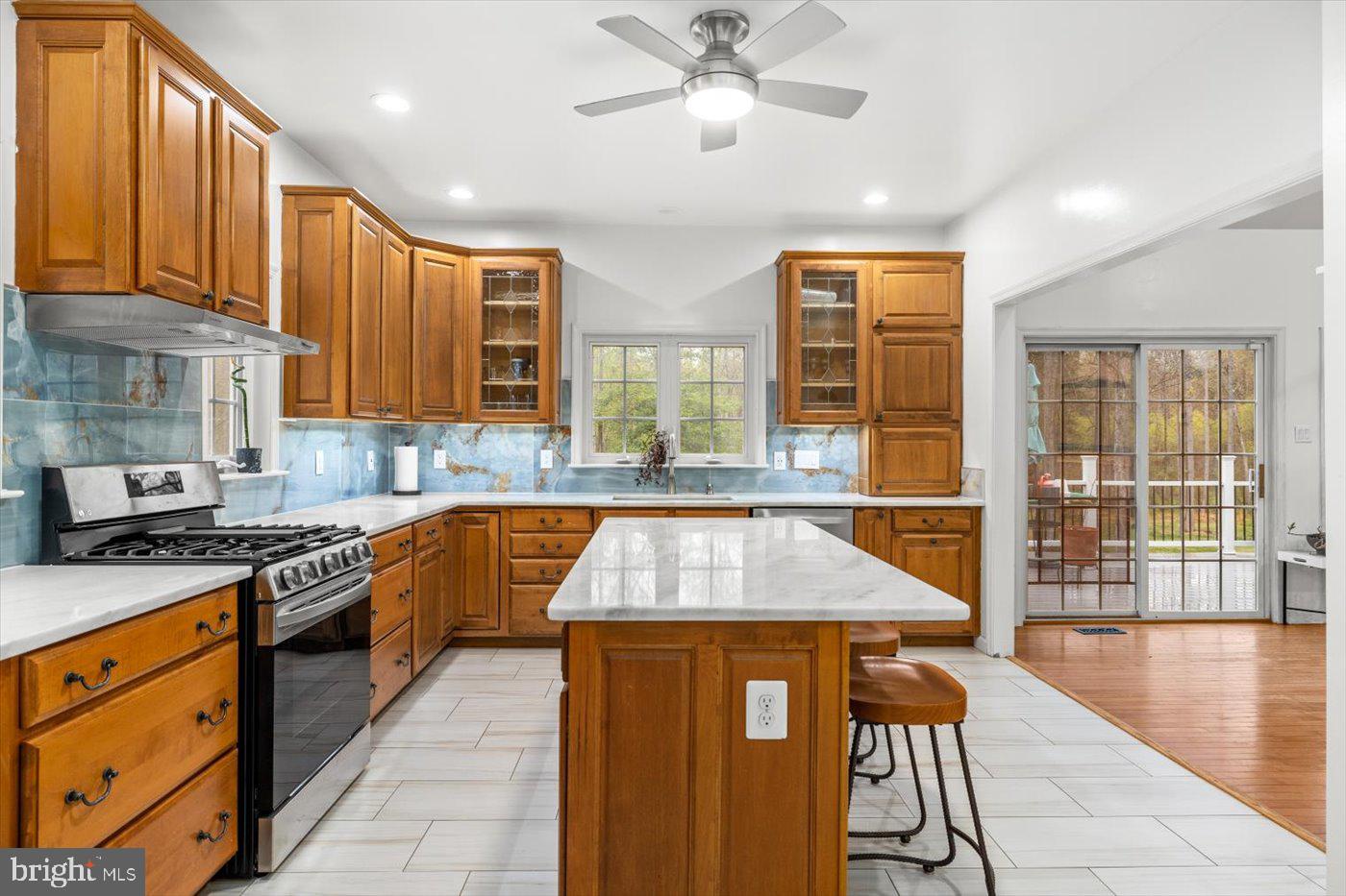 SUMMERS LANDING - Residential