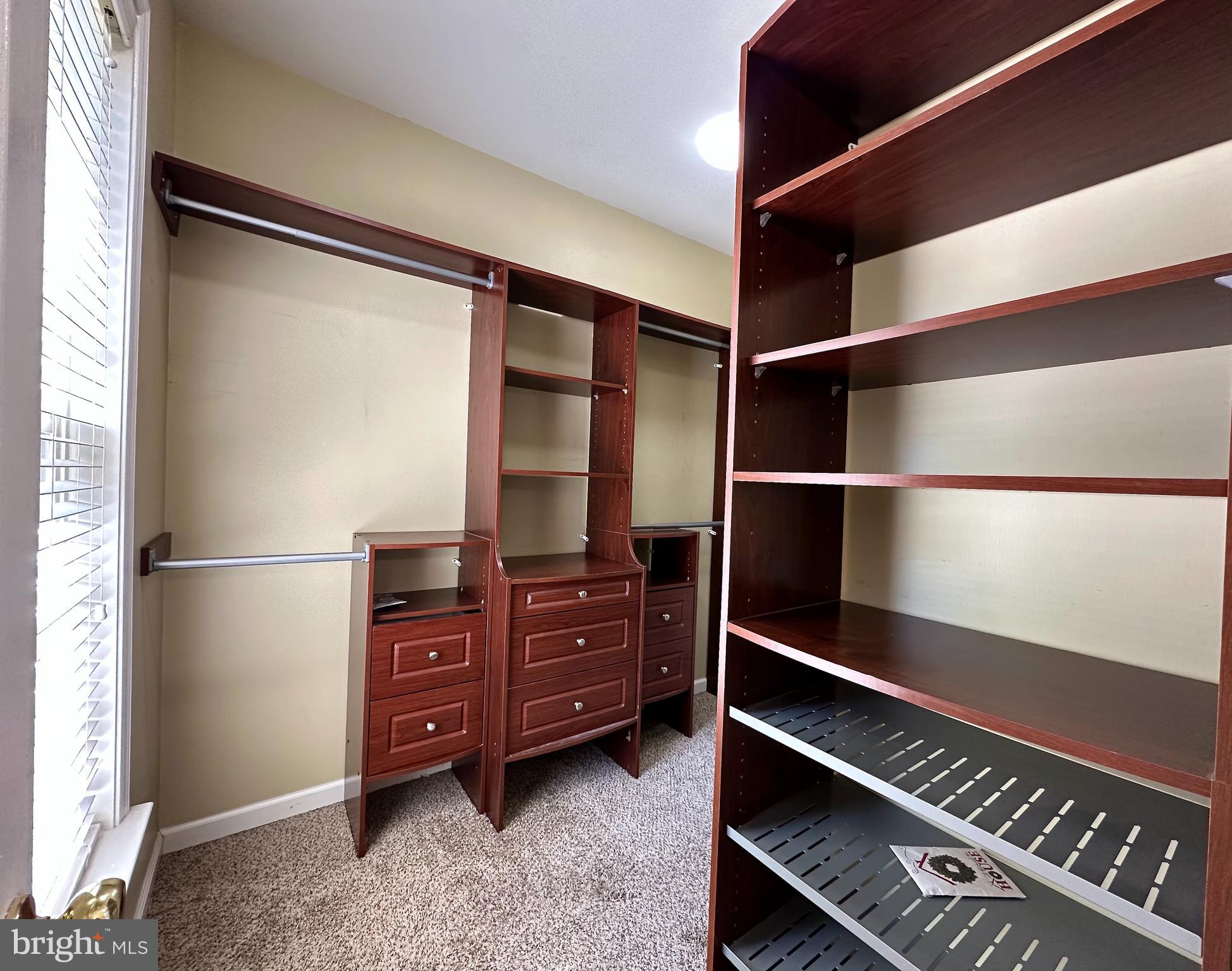 SUMMERS LANDING - Residential