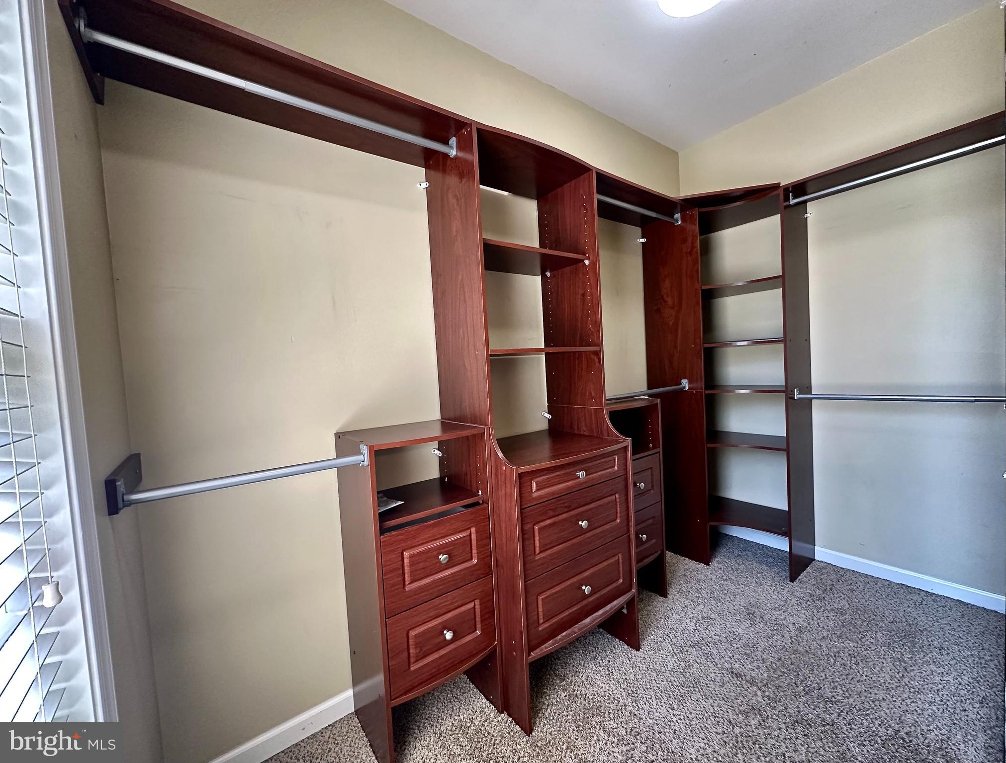 SUMMERS LANDING - Residential