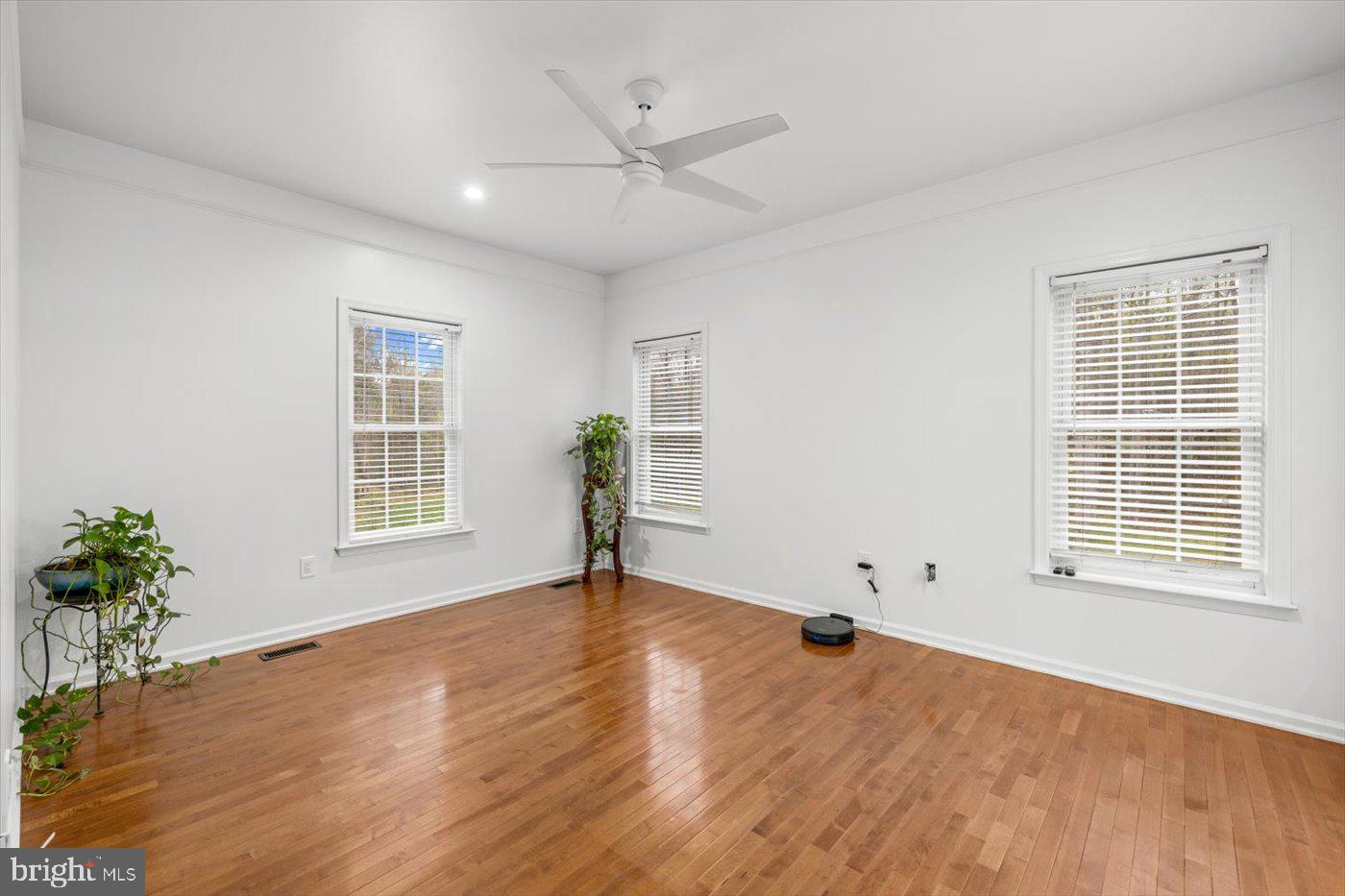 SUMMERS LANDING - Residential