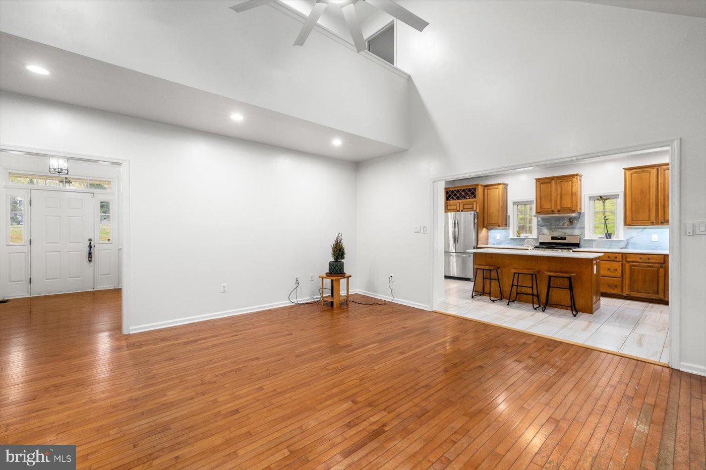 SUMMERS LANDING - Residential