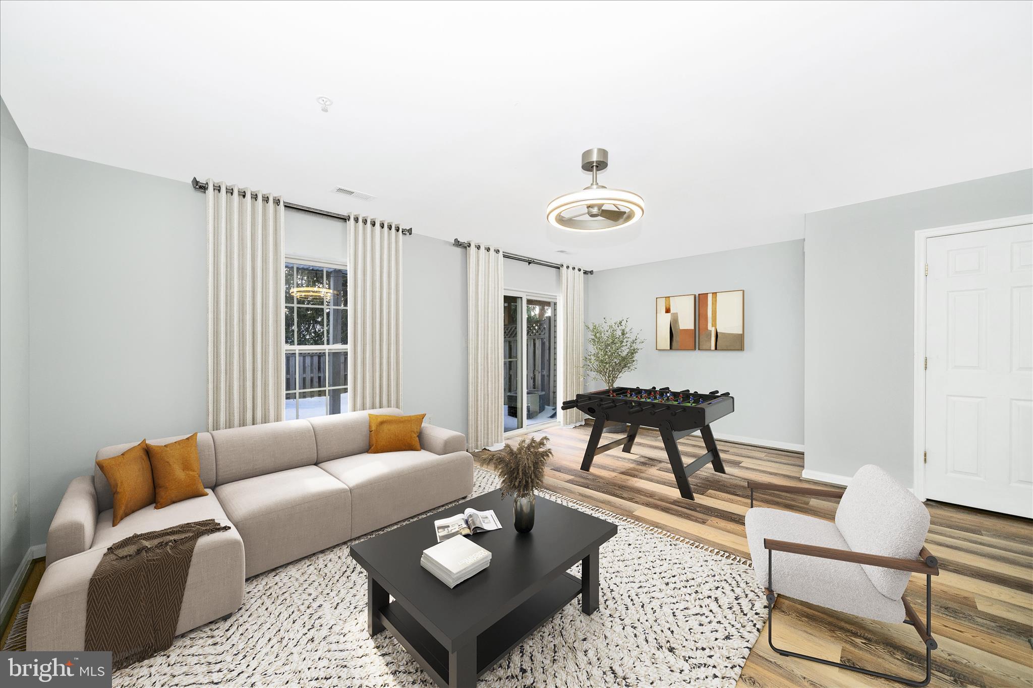 NORTH CROSSING - Residential