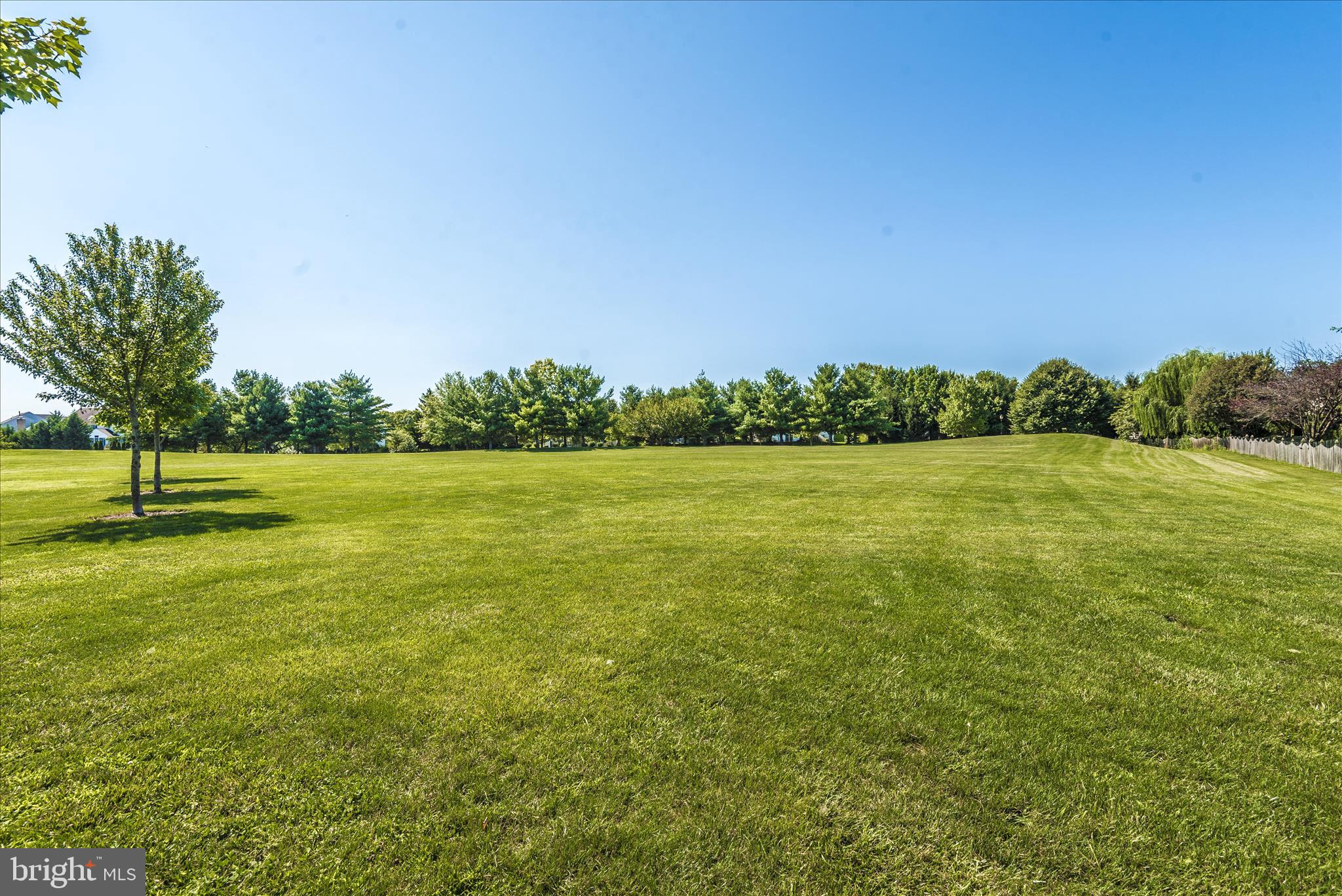 NORTH CROSSING - Residential