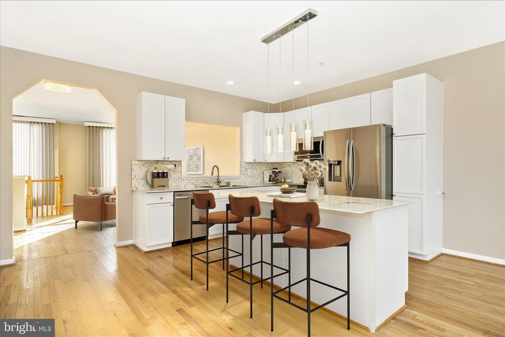 Photo of 113 Fieldstone Court, FREDERICK, MD 21702 (MLS # MDFR2075426)