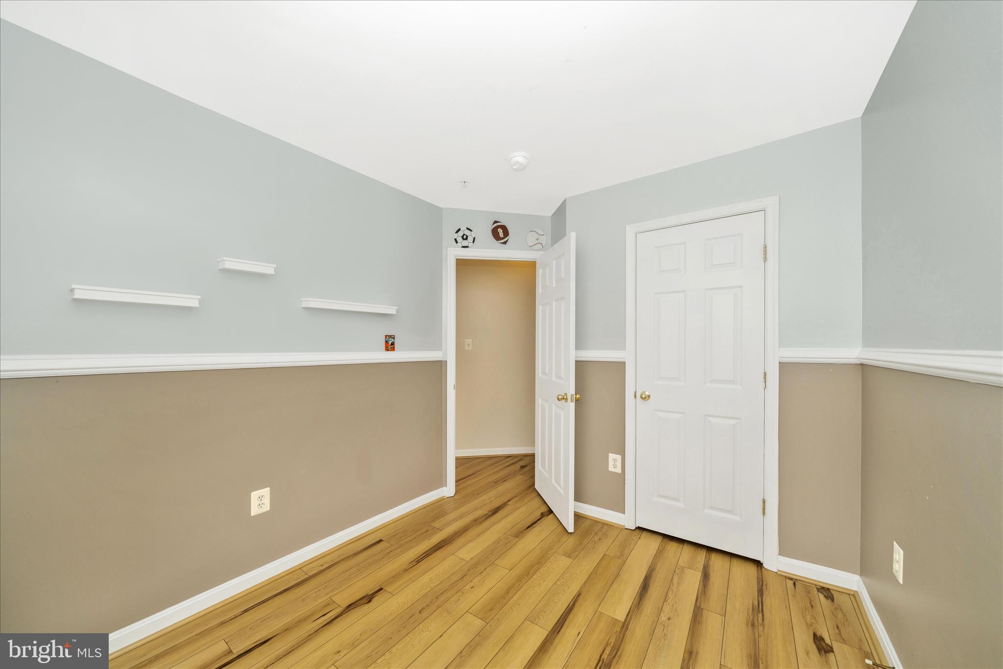 NORTH CROSSING - Residential