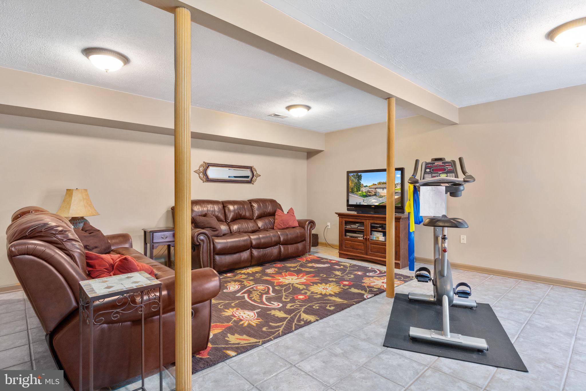 MADISON HEIGHTS - Residential