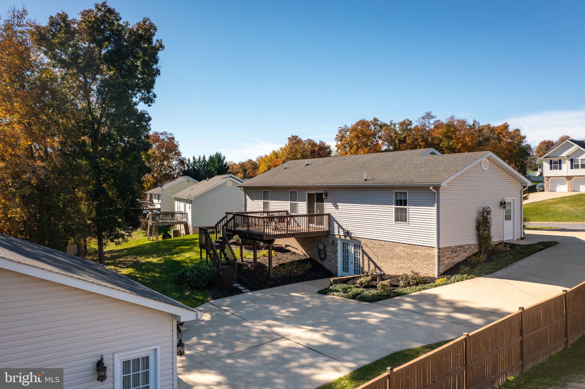 MADISON HEIGHTS - Residential