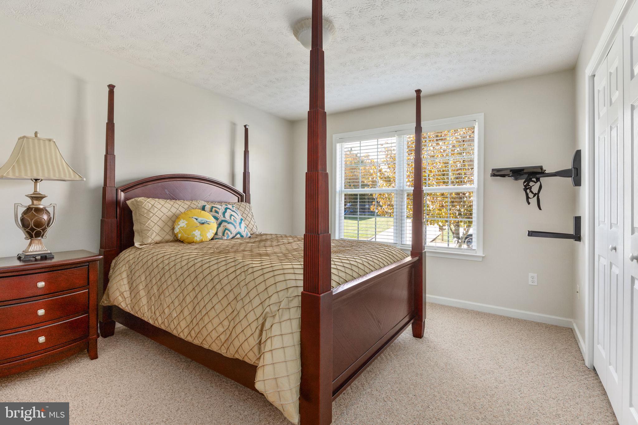 MADISON HEIGHTS - Residential