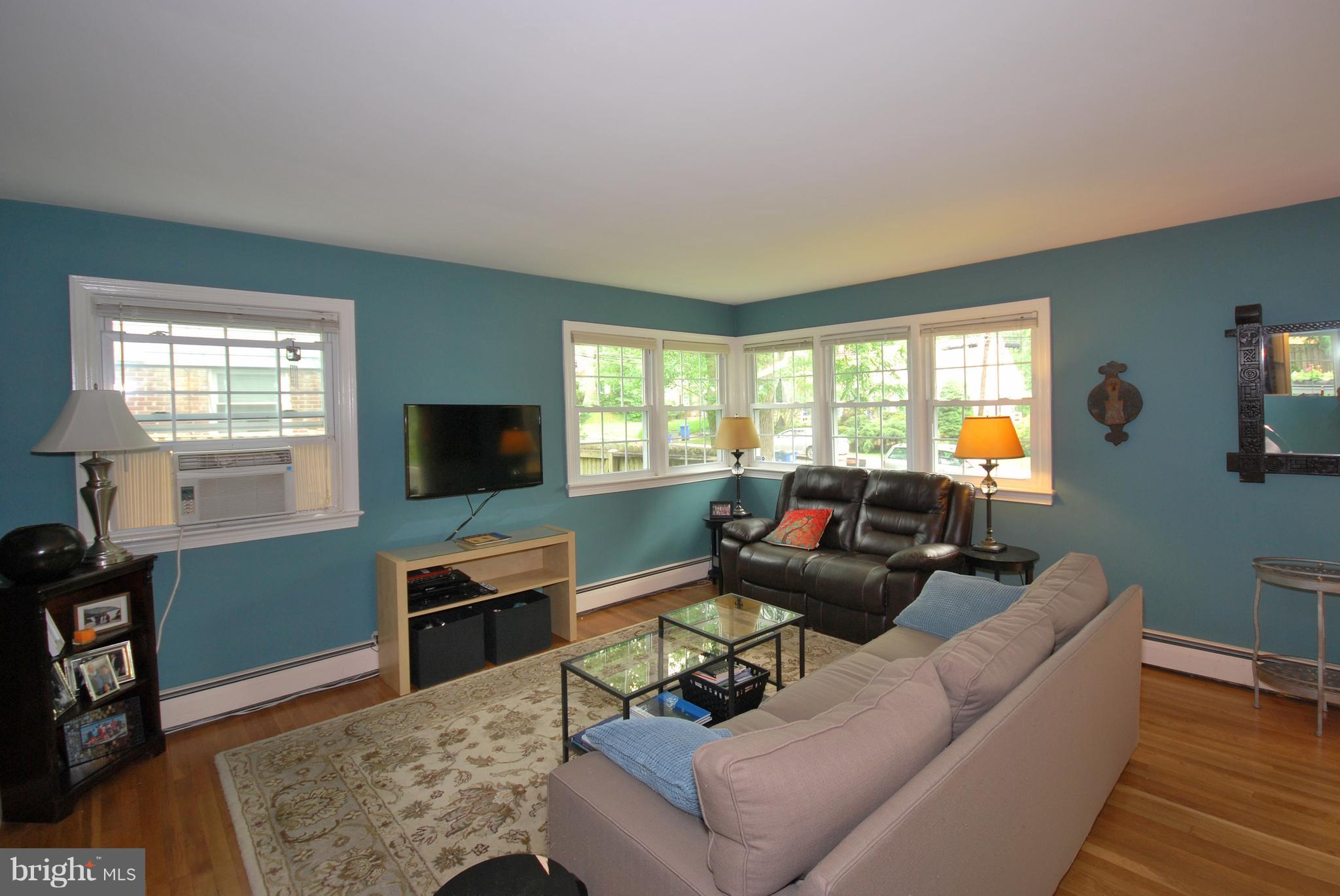 MCDONALD KNOLLS - Residential Lease