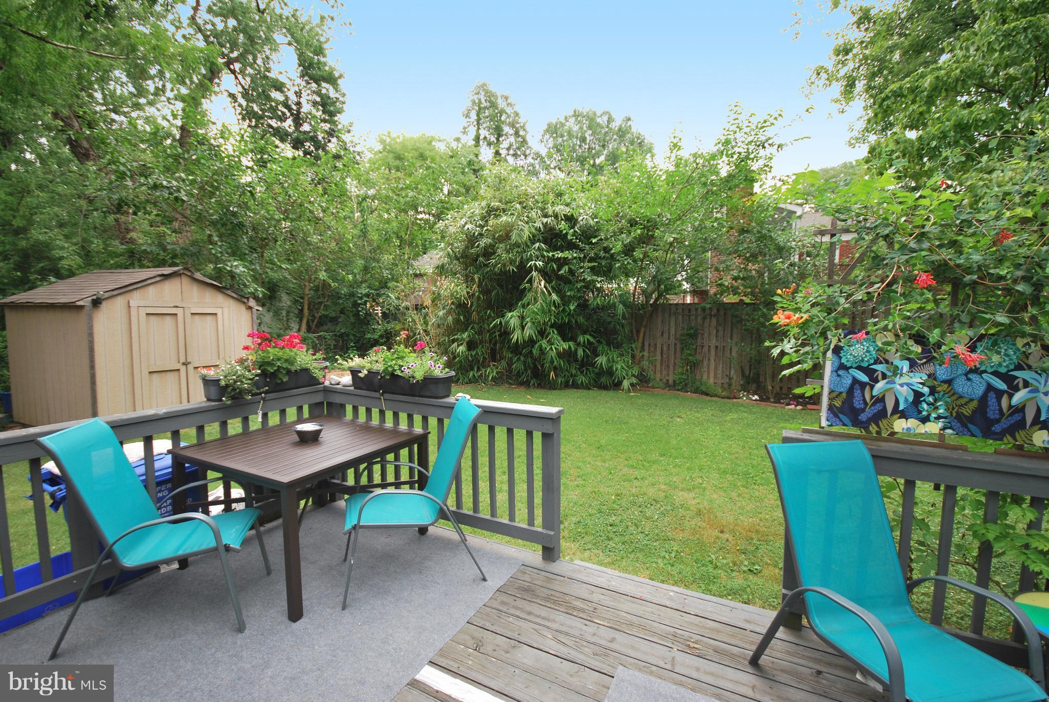 MCDONALD KNOLLS - Residential Lease