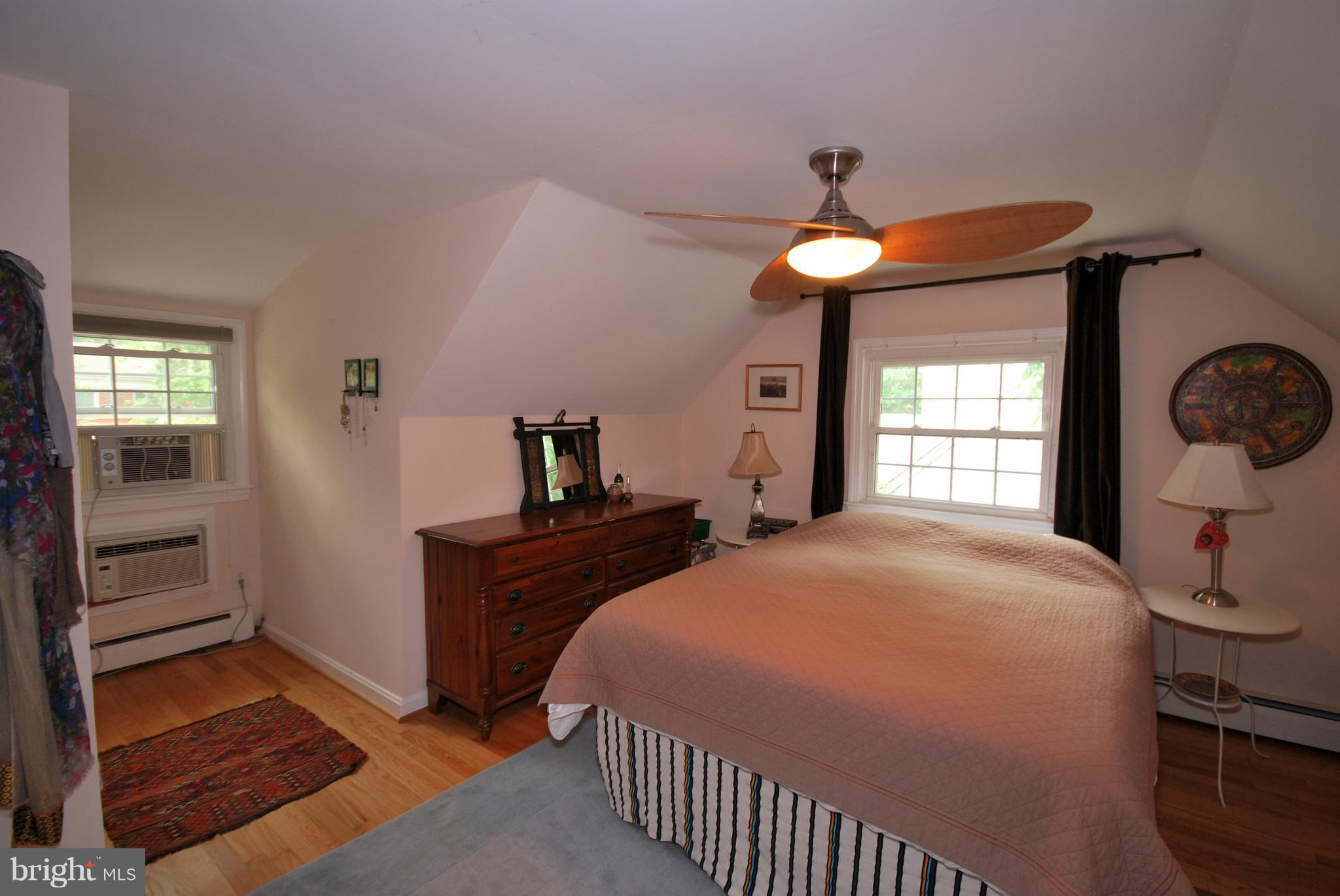 MCDONALD KNOLLS - Residential Lease